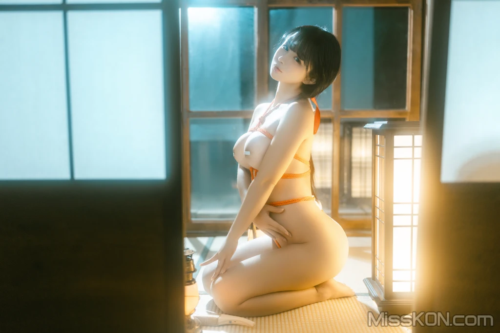 Coser@桜井宁宁: 绳艺巫女 (61 photos)