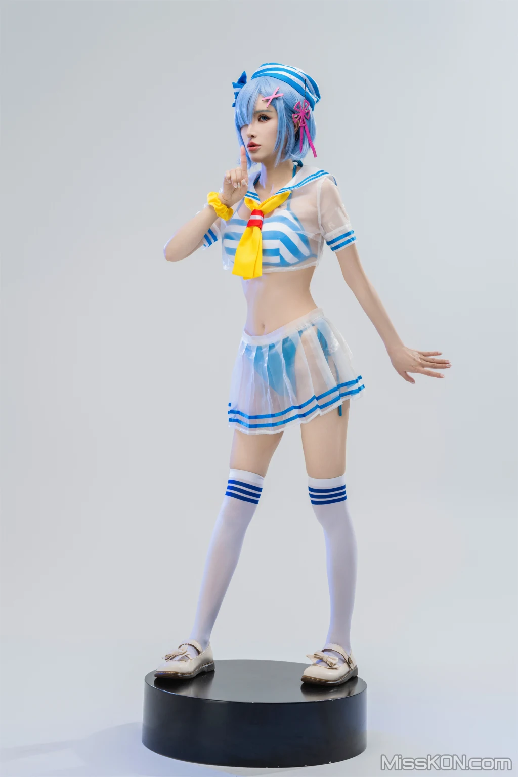 Coser@鹿八岁: 从零开始的异世界生活 蕾姆 (42 photos) – Page 2