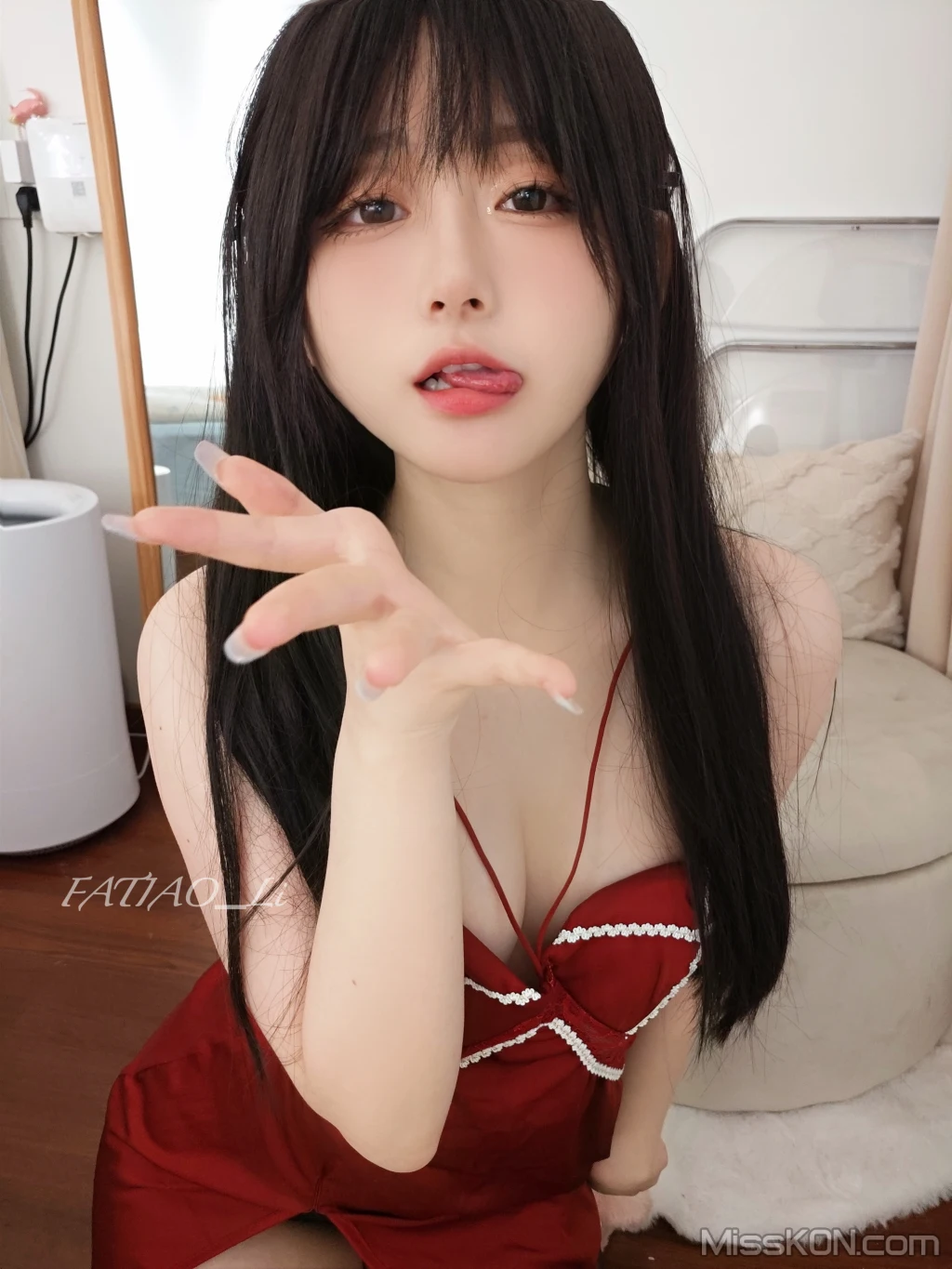 Coser@发条少女 (迷之呆梨): 2024年6月fantia会员订阅合集(8套) (136 photos)