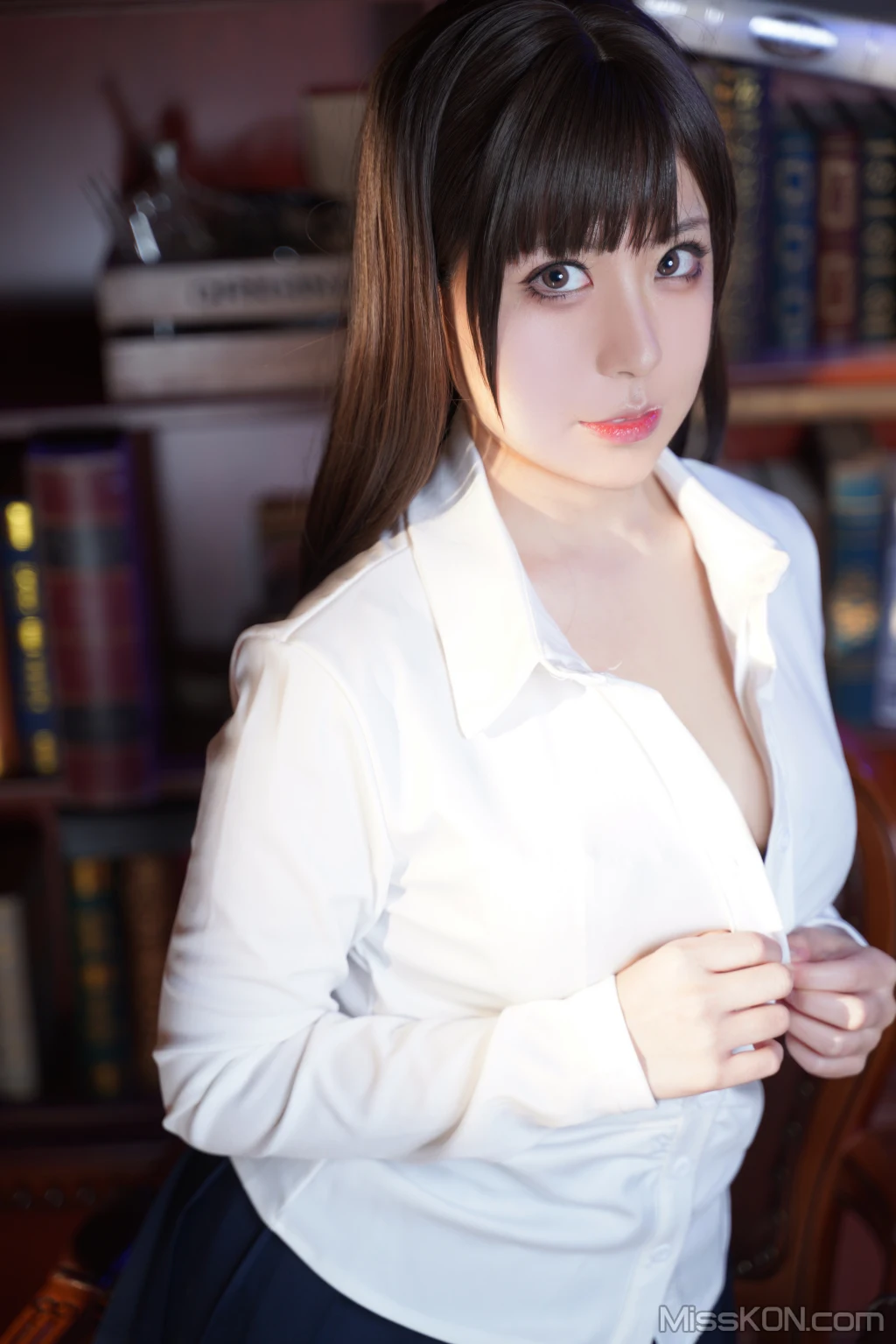Coser@虎森森: 书房姐姐 (32 photos)