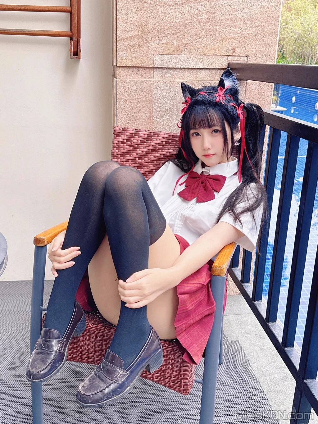 Coser@不呆猫: 温泉双马尾JK (22 photos + 1 video) – Page 2