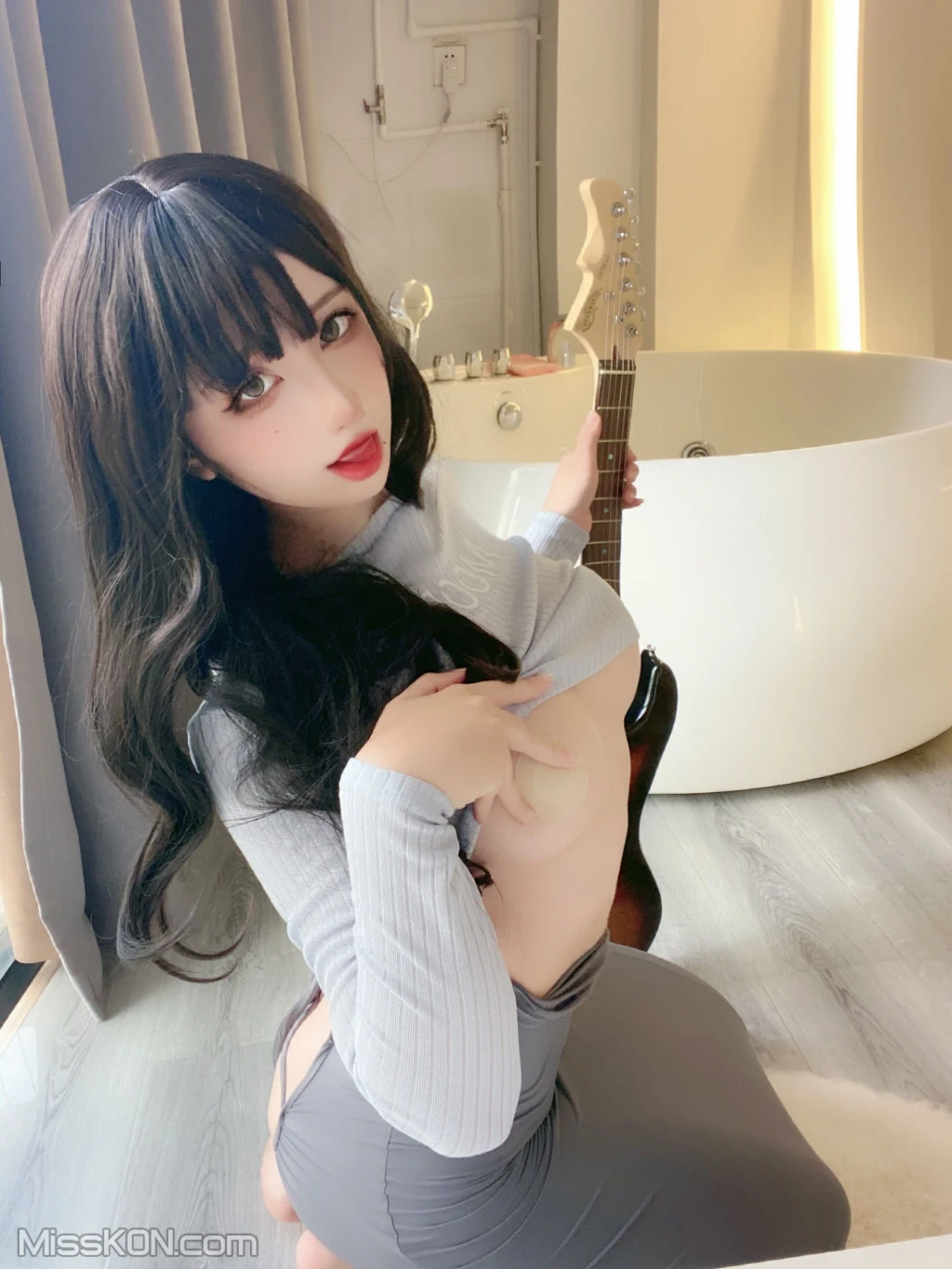Coser@九曲Jean: 吉他妹妹 (40 photos)