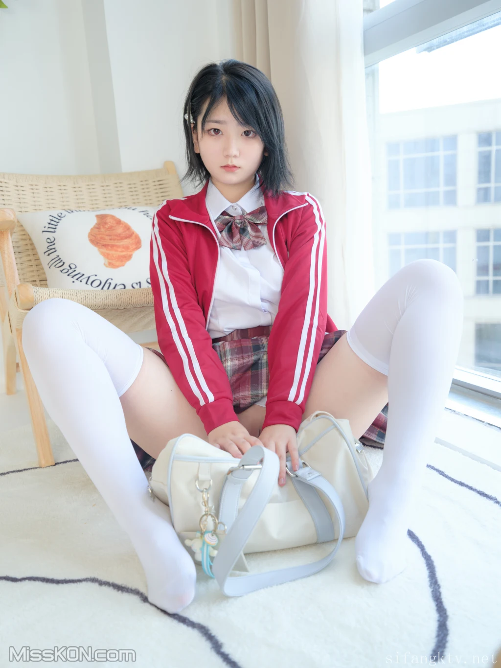 [素人渔夫] R18 林书辞: JK服清纯美少女嫩妹&小枫 (116 photos + 1 video) – Page 2