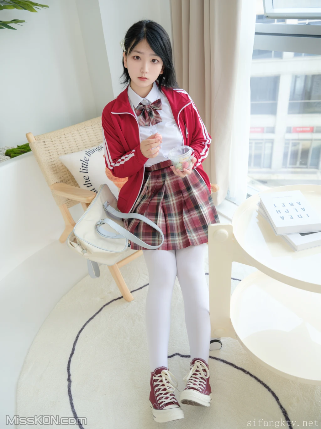 [素人渔夫] R18 林书辞: JK服清纯美少女嫩妹&小枫 (116 photos + 1 video) – Page 2