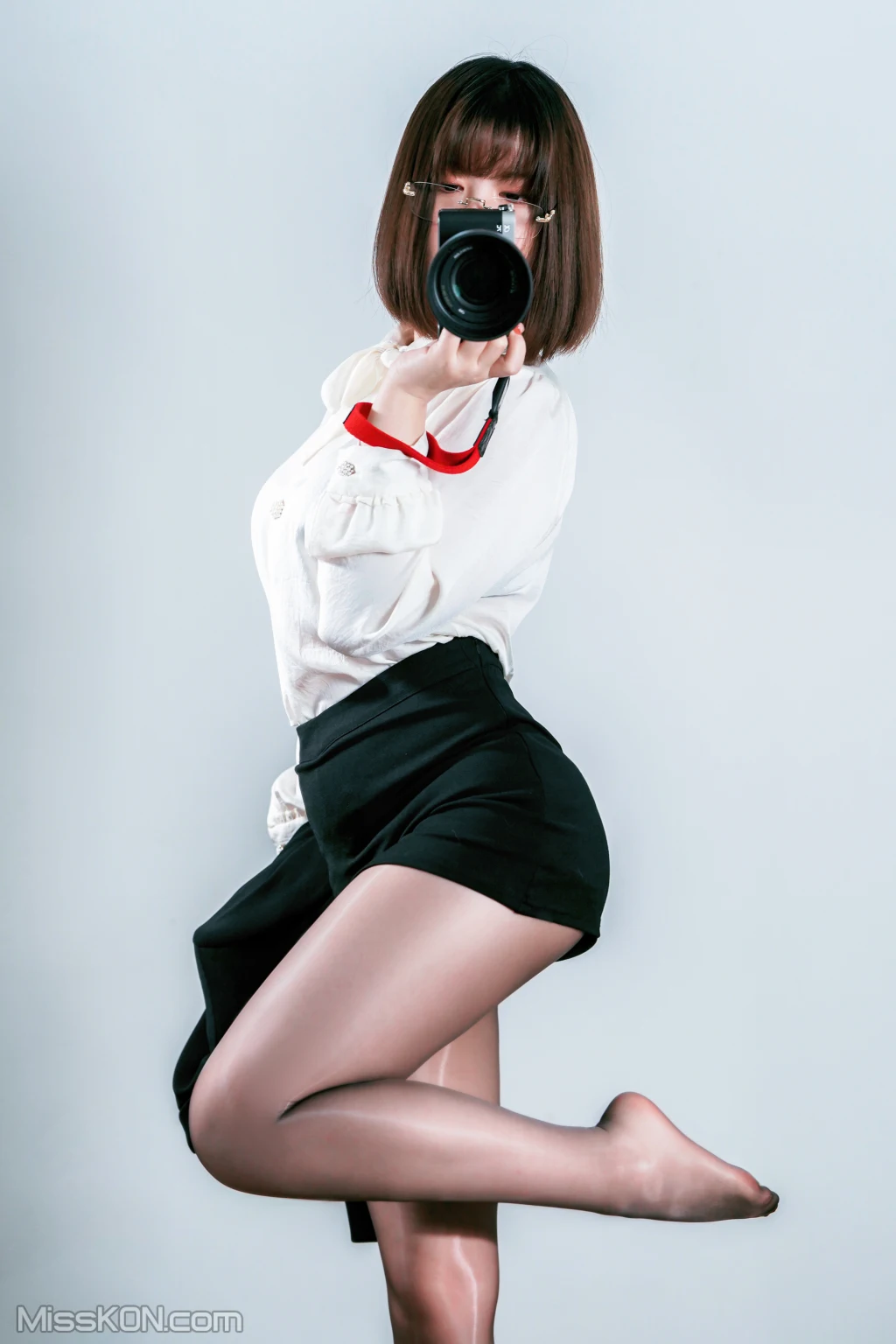 Coser@半半子: OL自撮 (28 photos )
