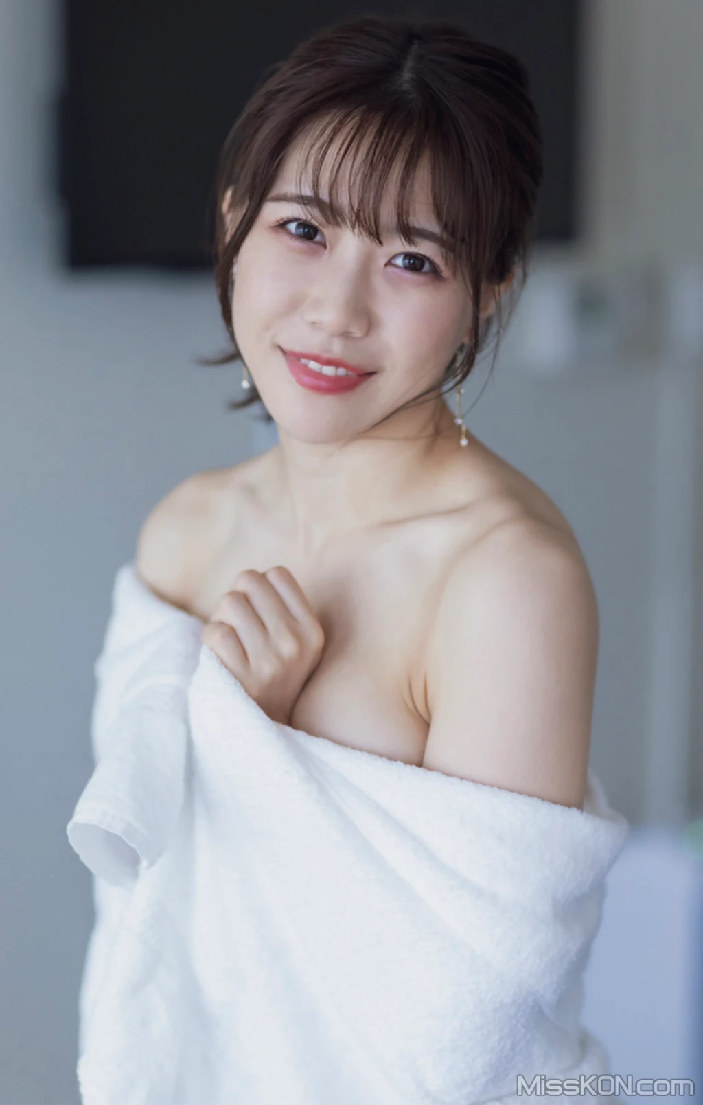 [JP] Ichino Aoi (一乃あおい): ホテル密会 #06 ルージュの誘惑 (105 photos)