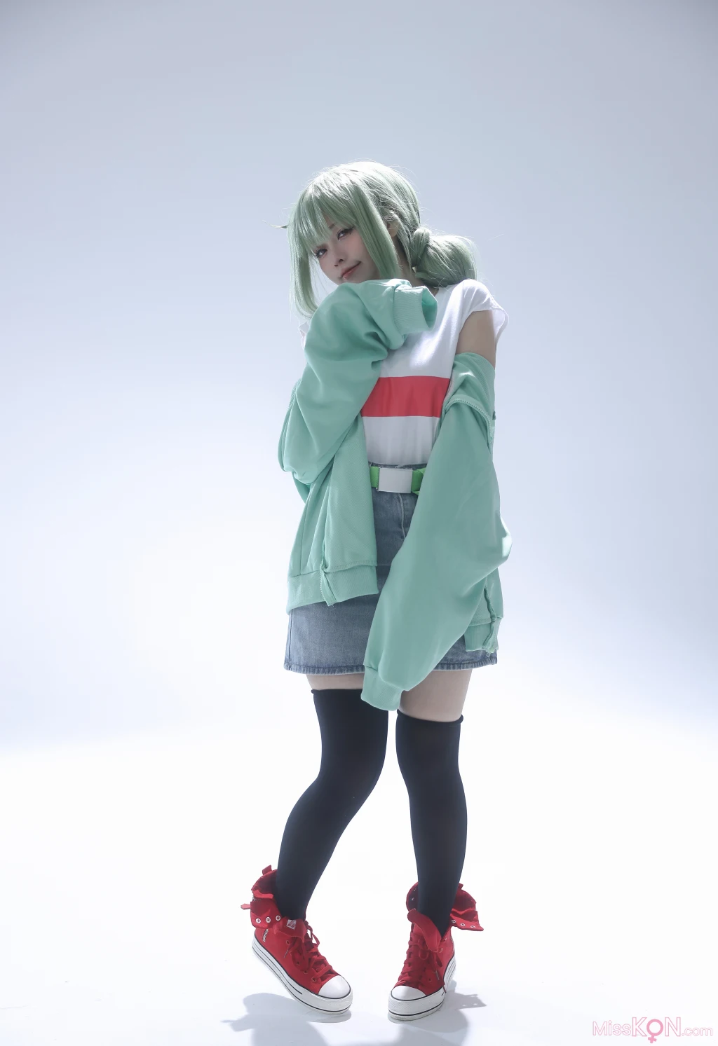 Coser@: Kiwi Araga (14 photos)