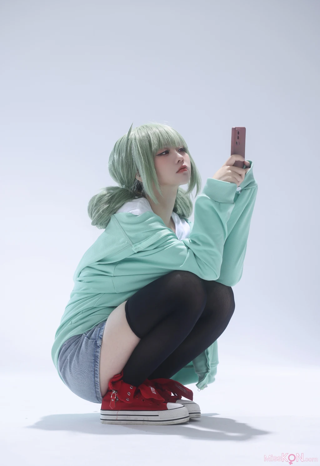 Coser@: Kiwi Araga (14 photos)