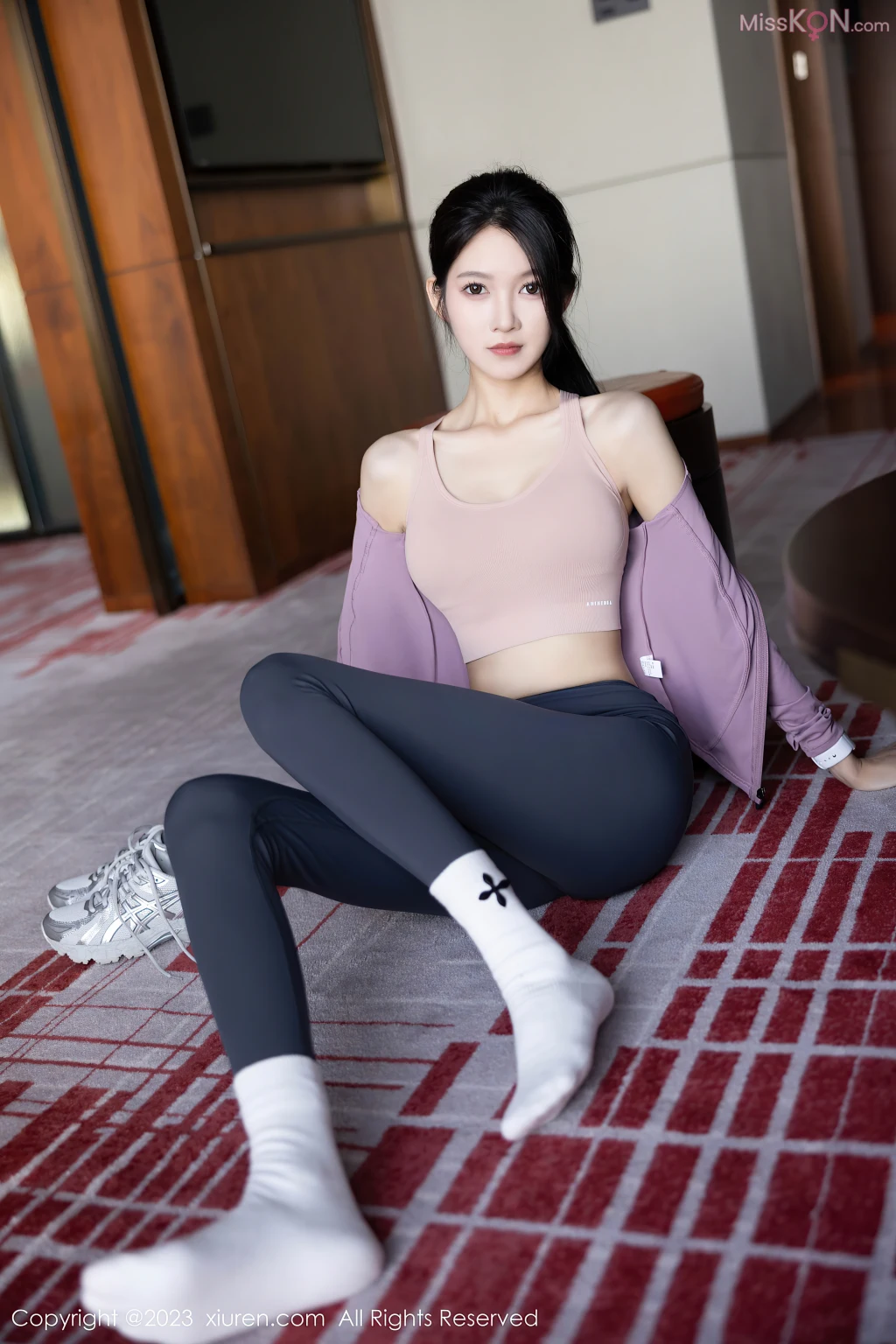 XIUREN No.7433 – 7442 (783 photos)