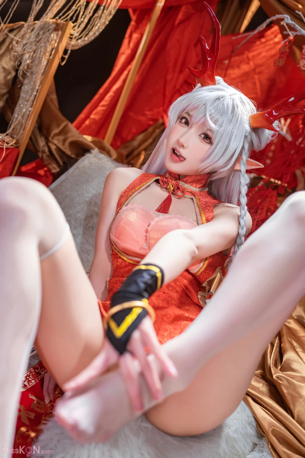 Coser@阿包也是兔娘: 新春贺图 龙妹 (45 photos )