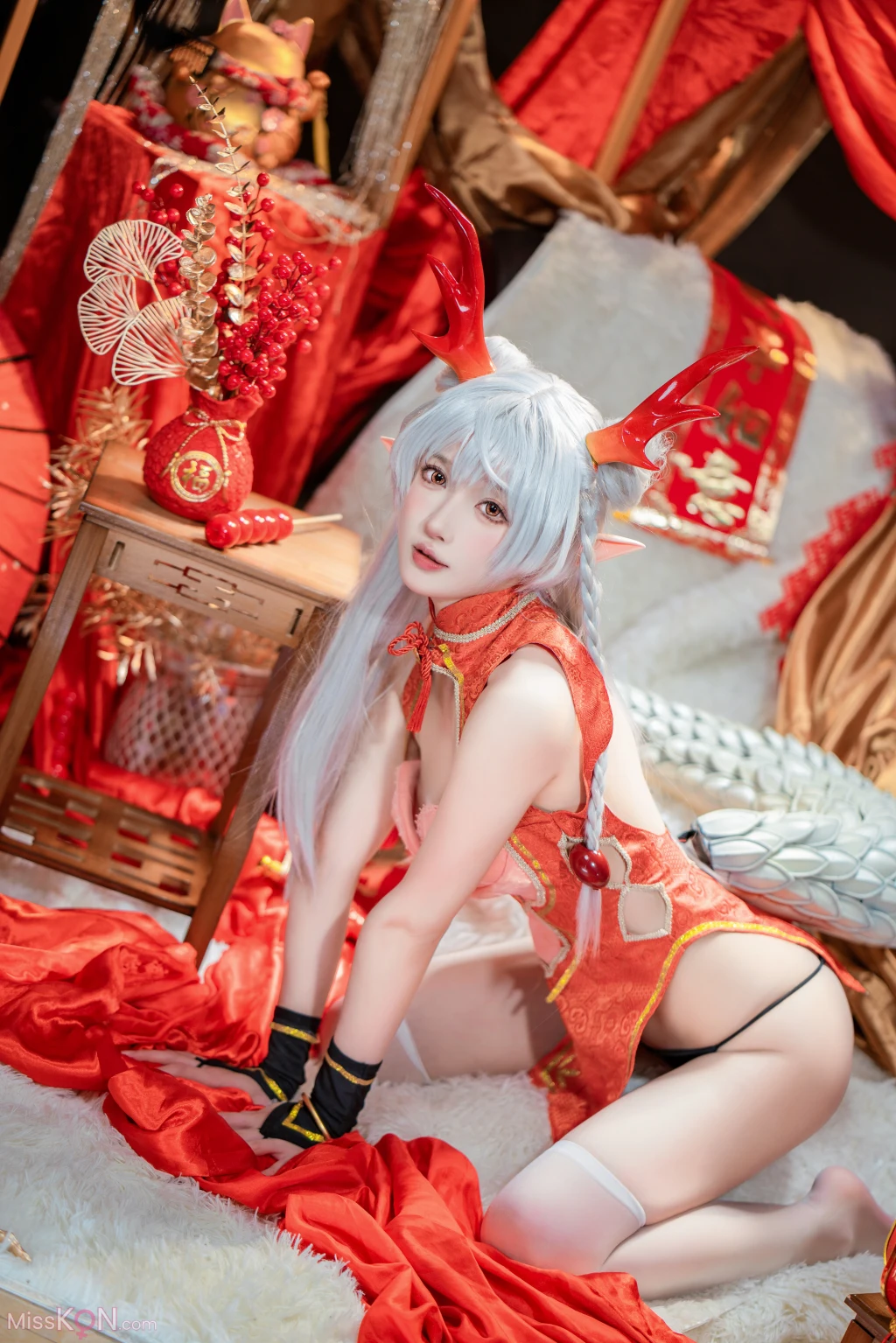Coser@阿包也是兔娘: 新春贺图 龙妹 (45 photos )