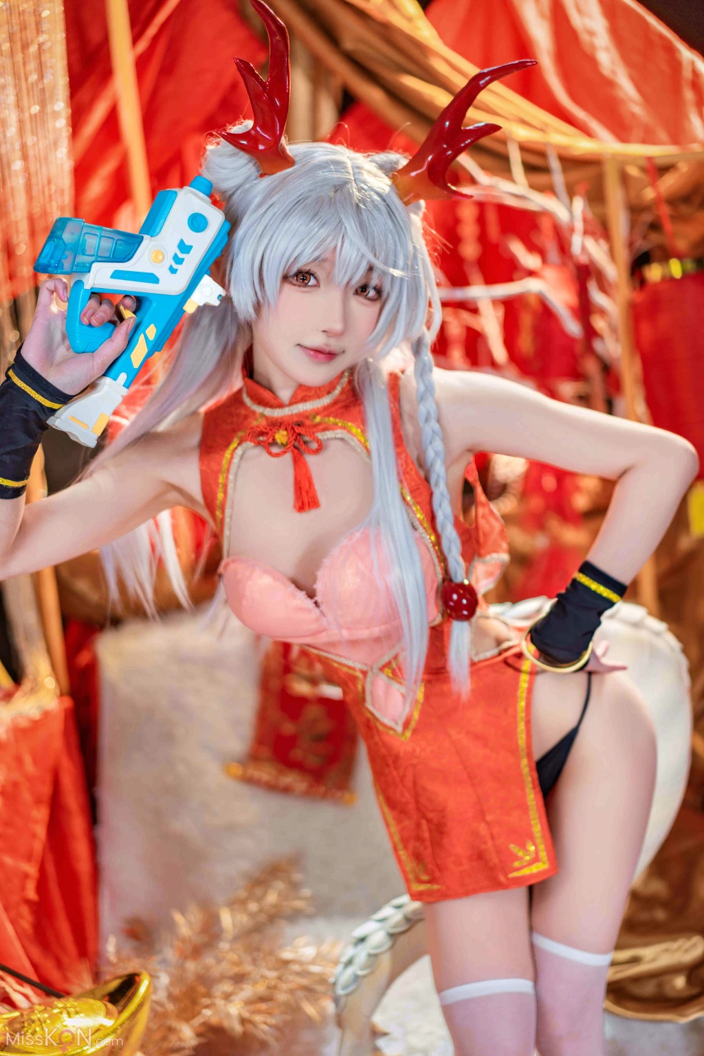 Coser@阿包也是兔娘: 新春贺图 龙妹 (45 photos )