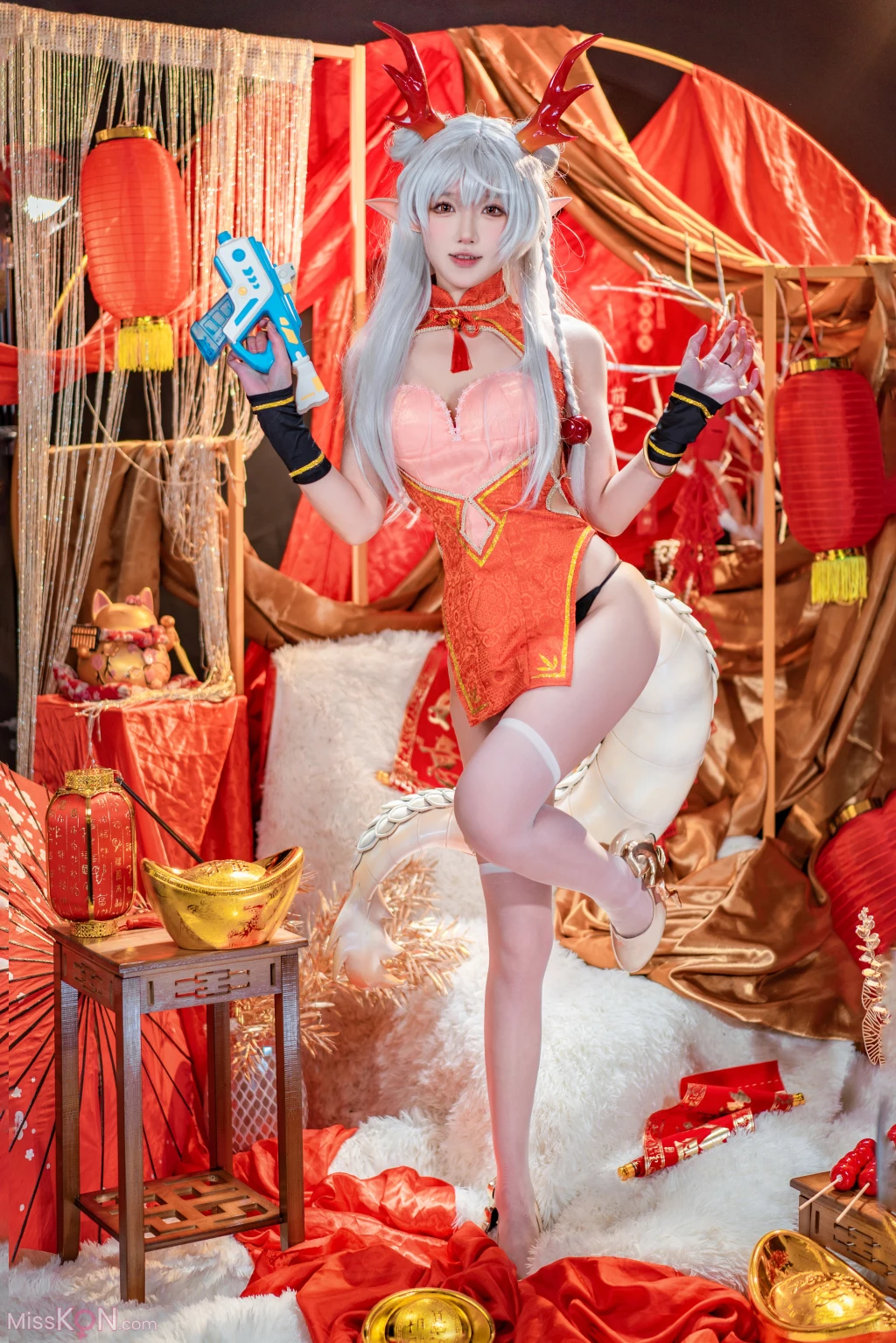 Coser@阿包也是兔娘: 新春贺图 龙妹 (45 photos )