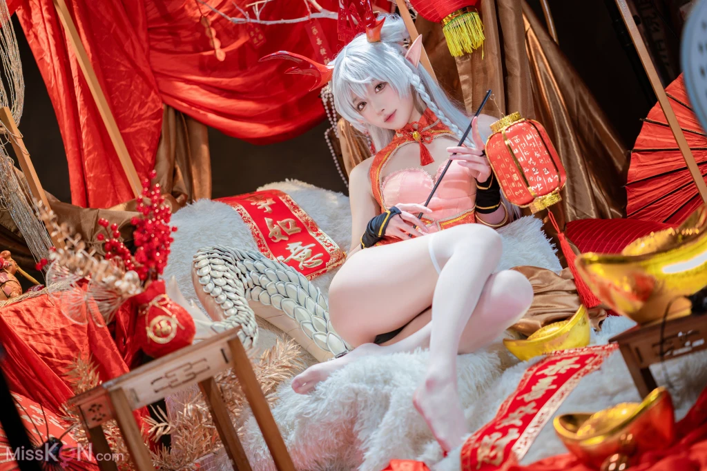 Coser@阿包也是兔娘: 新春贺图 龙妹 (45 photos )