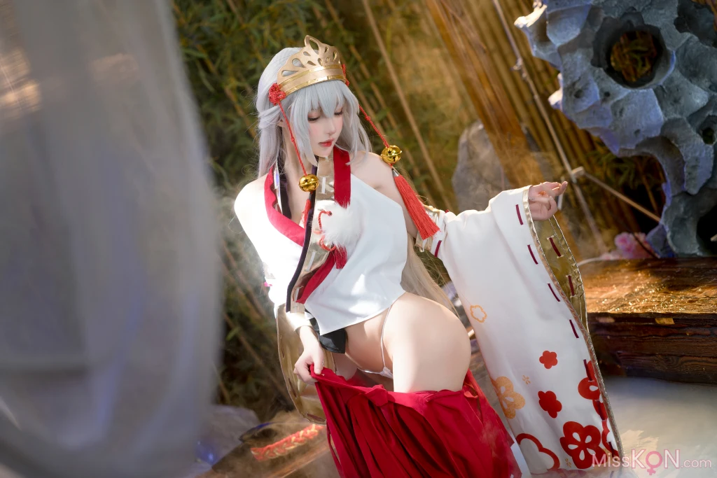Coser@阿包也是兔娘: 巫女浴池 (58 photos + 1 video) – Page 3