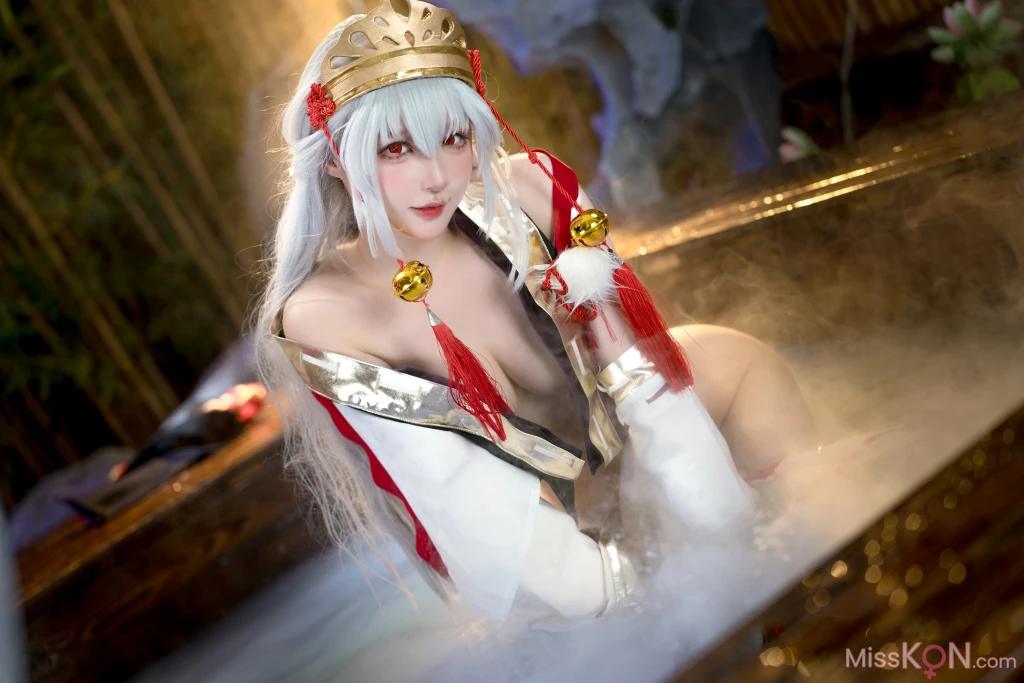 Coser@阿包也是兔娘: 巫女浴池 (58 photos + 1 video) – Page 4