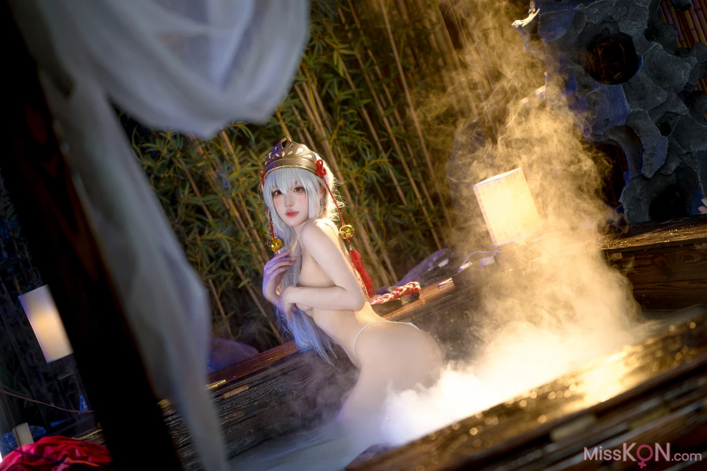 Coser@阿包也是兔娘: 巫女浴池 (58 photos + 1 video) – Page 5