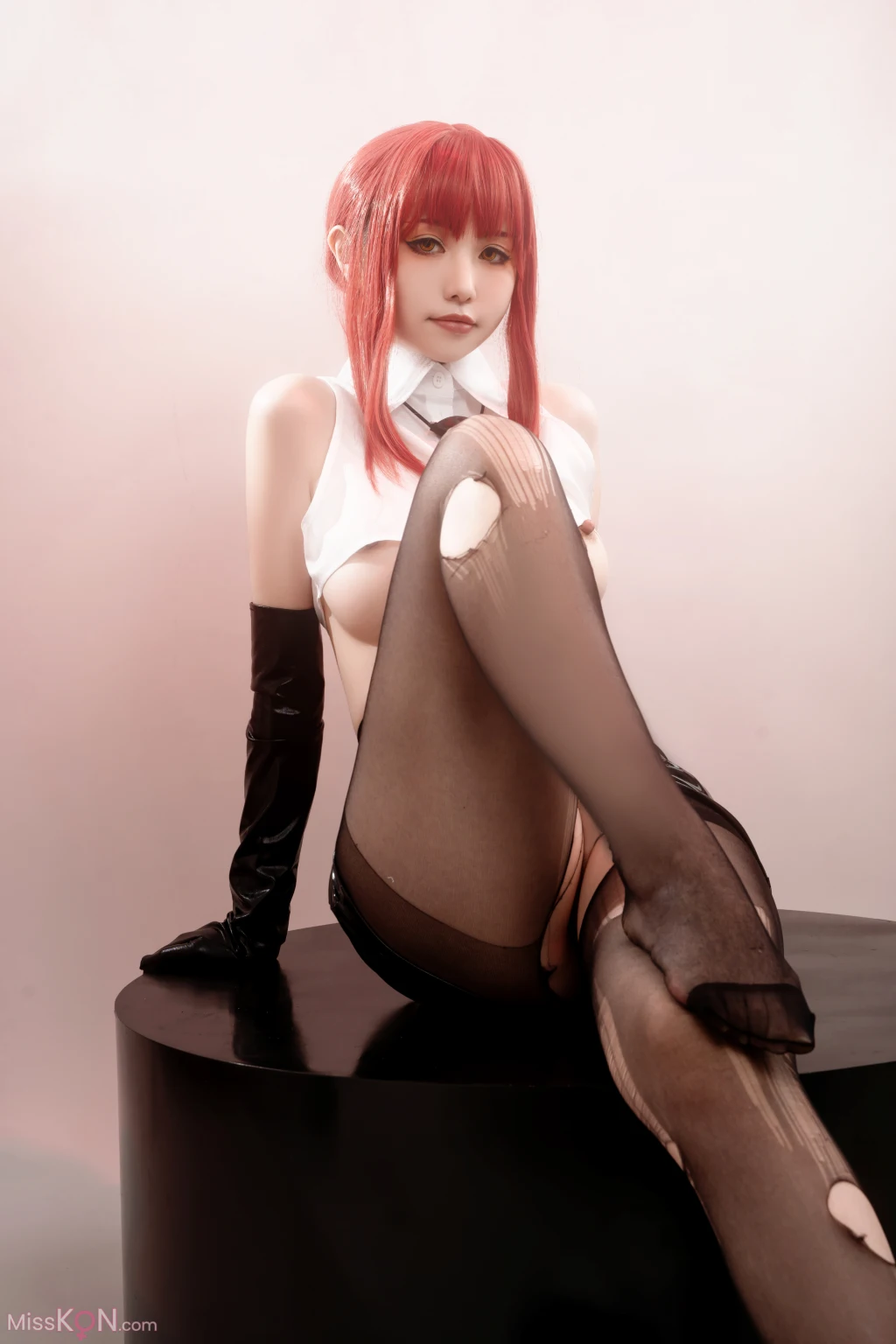 Coser@爆机少女喵小吉 (Nekokoyoshi): 电锯人 玛奇玛 (88 photos )
