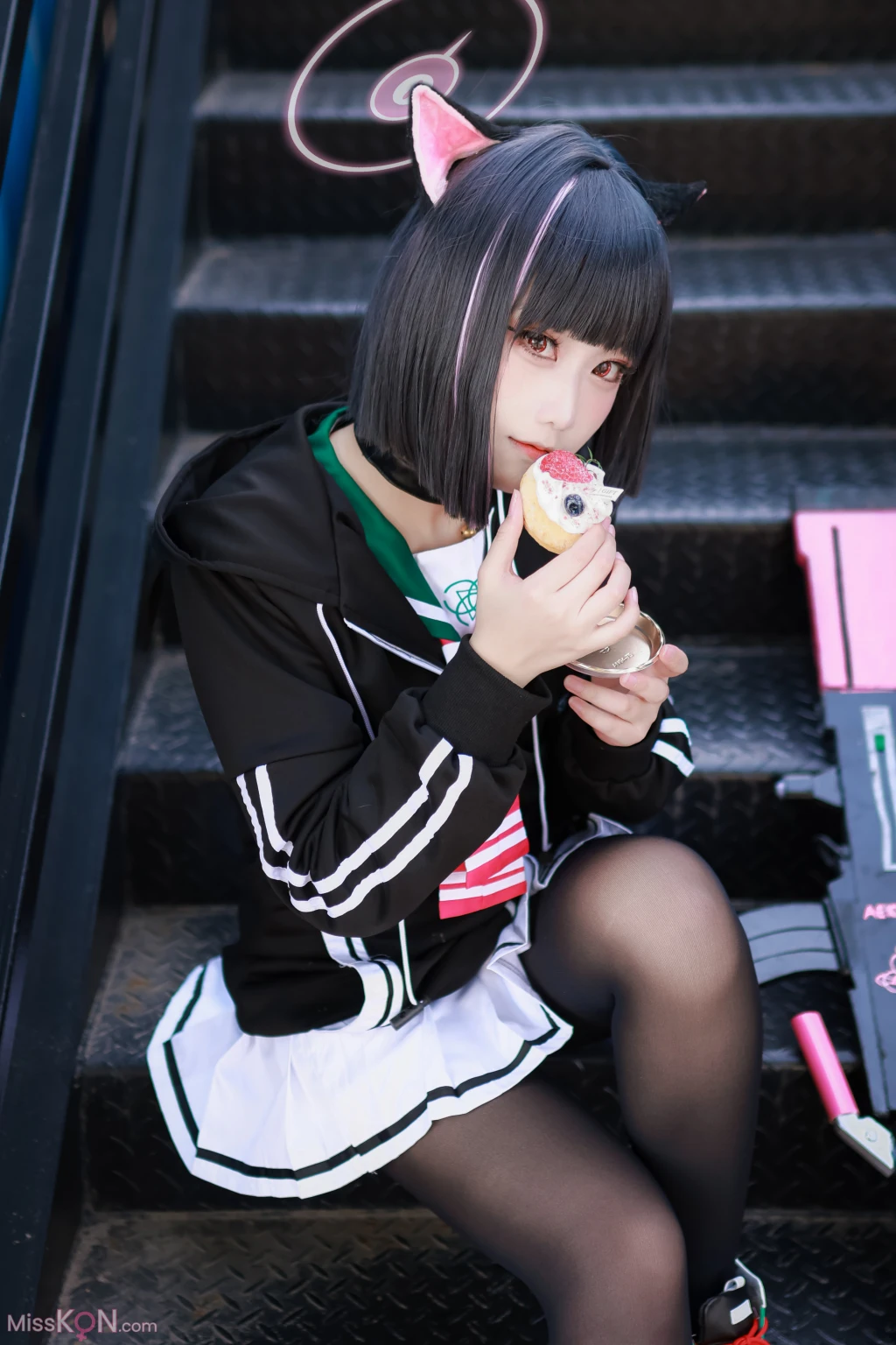 Coser@lunananya: 杏山和纱 (33 photos)