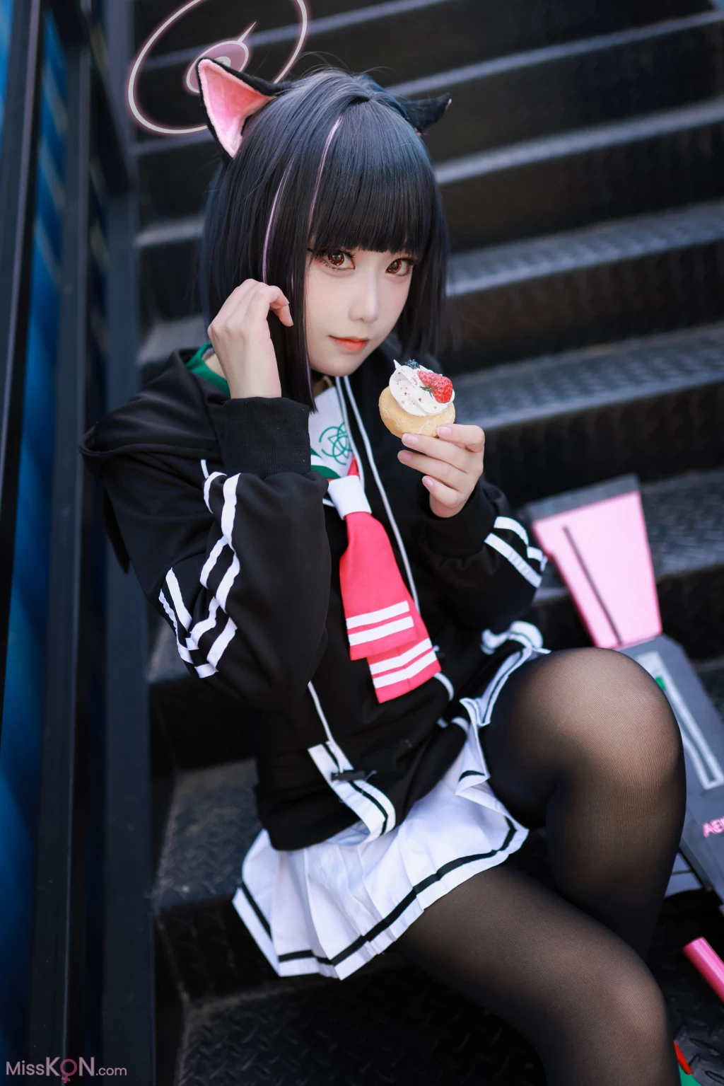 Coser@lunananya: 杏山和纱 (33 photos)