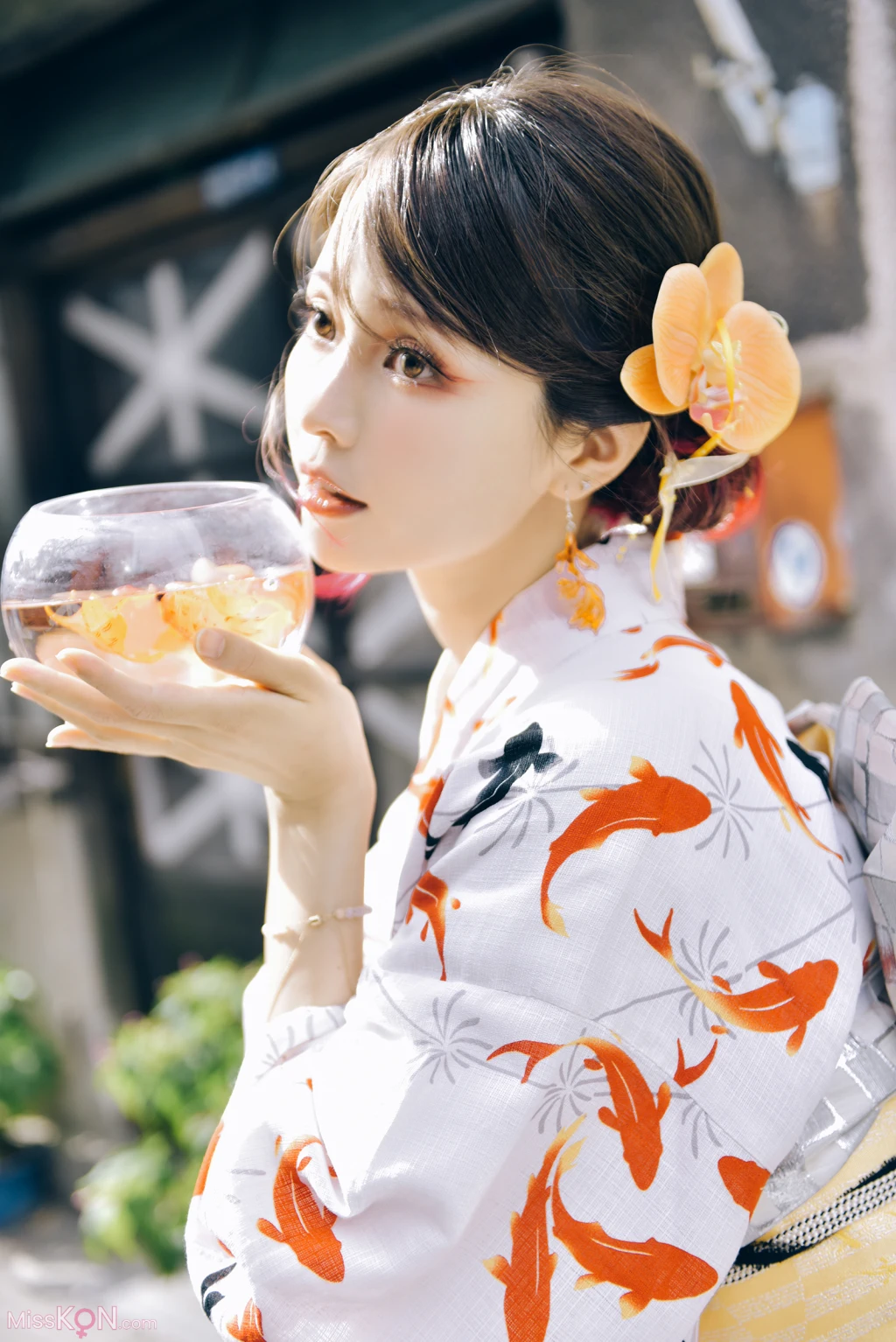 Coser@Ely_eee (ElyEE子): Goldfish Stroll 金魚散步 (30 photos + 2 videos)