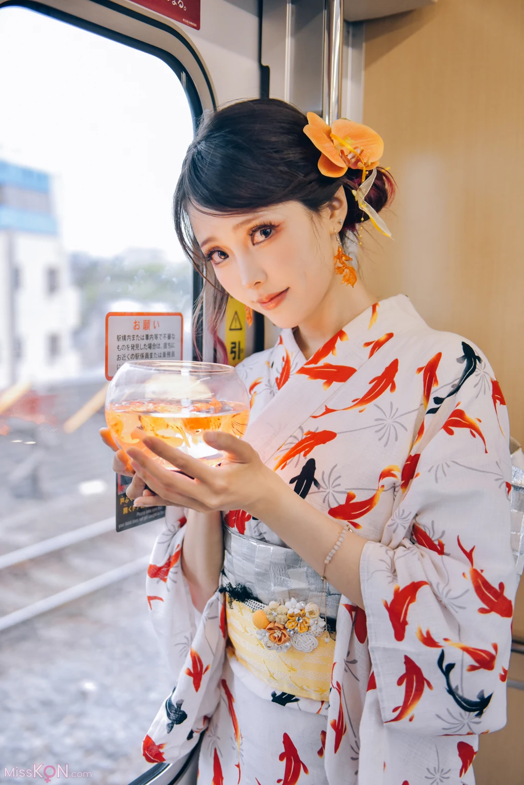 Coser@Ely_eee (ElyEE子): Goldfish Stroll 金魚散步 (30 photos + 2 videos) – Page 3