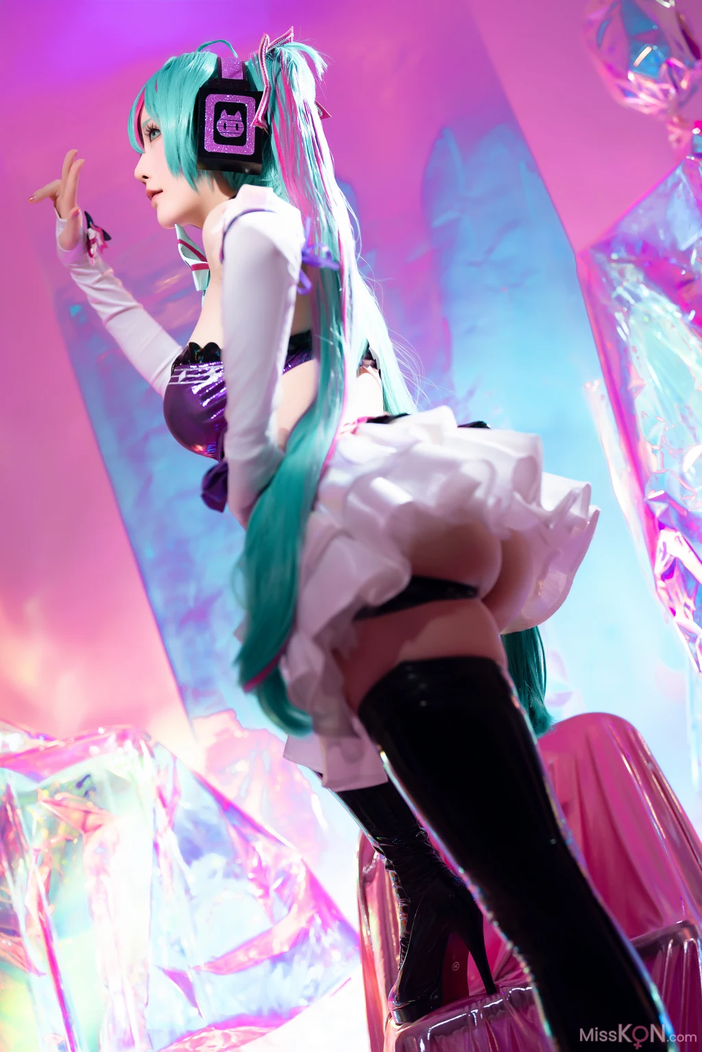 Coser@星之迟迟Hoshilily: Miku初音未来 喵斯快跑 (73 photos + 1 video) – Page 2