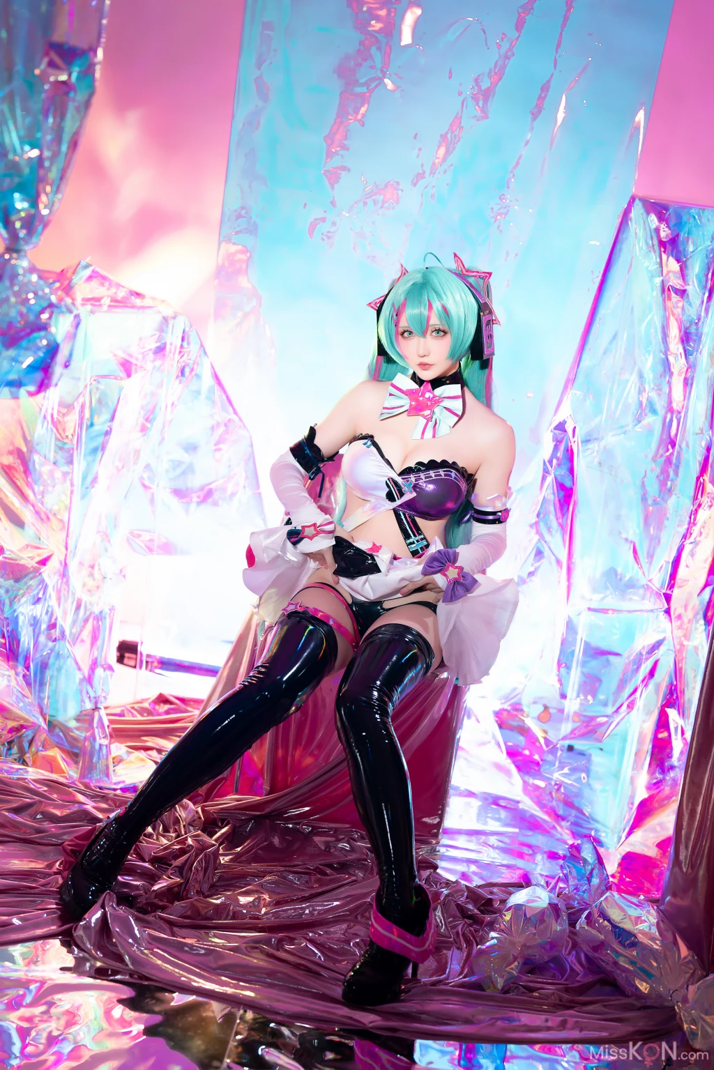 Coser@星之迟迟Hoshilily: Miku初音未来 喵斯快跑 (73 photos + 1 video) – Page 3