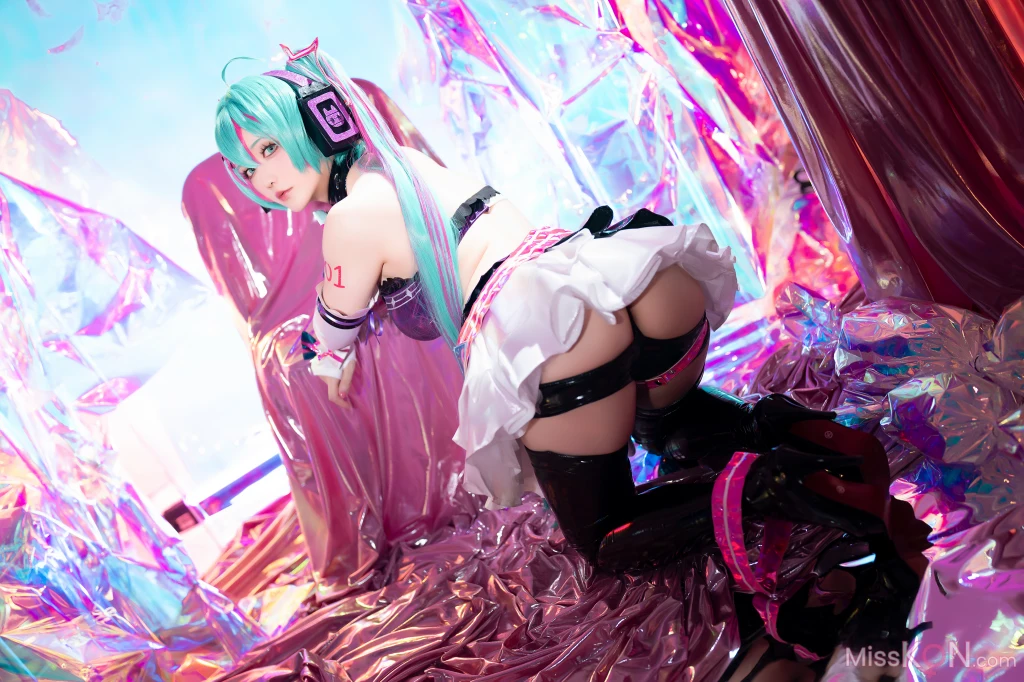 Coser@星之迟迟Hoshilily: Miku初音未来 喵斯快跑 (73 photos + 1 video) – Page 4