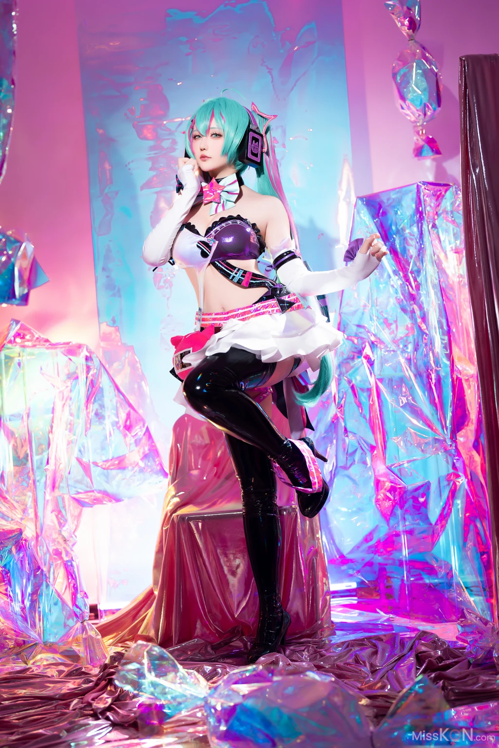 Coser@星之迟迟Hoshilily: Miku初音未来 喵斯快跑 (73 photos + 1 video) – Page 5