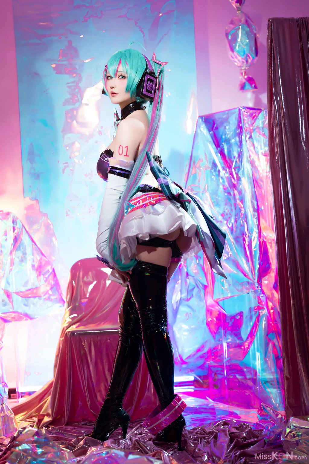 Coser@星之迟迟Hoshilily: Miku初音未来 喵斯快跑 (73 photos + 1 video) – Page 6