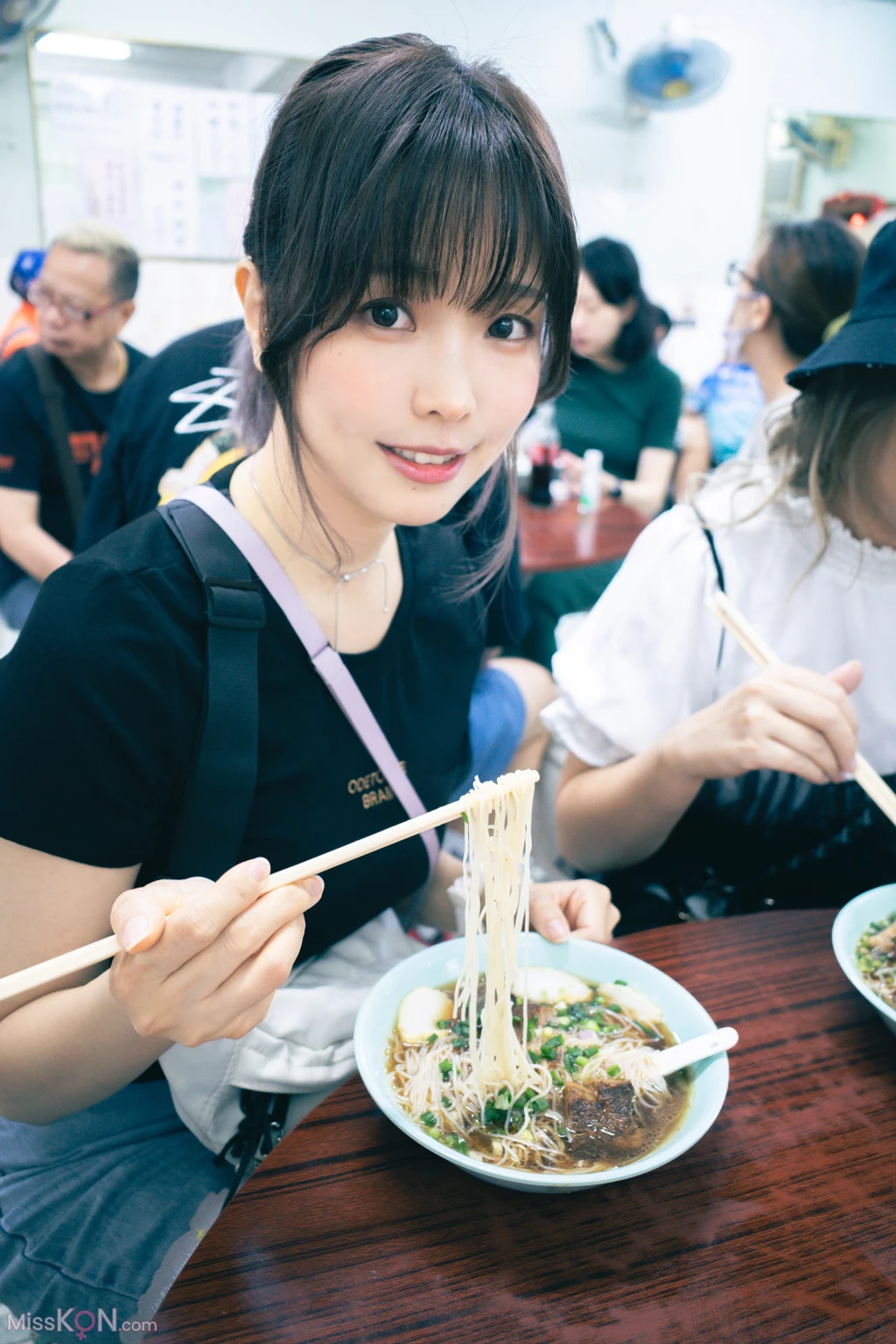 Coser@Ely_eee (ElyEE子): Hong Kong Memorise (15 photos) – Page 2