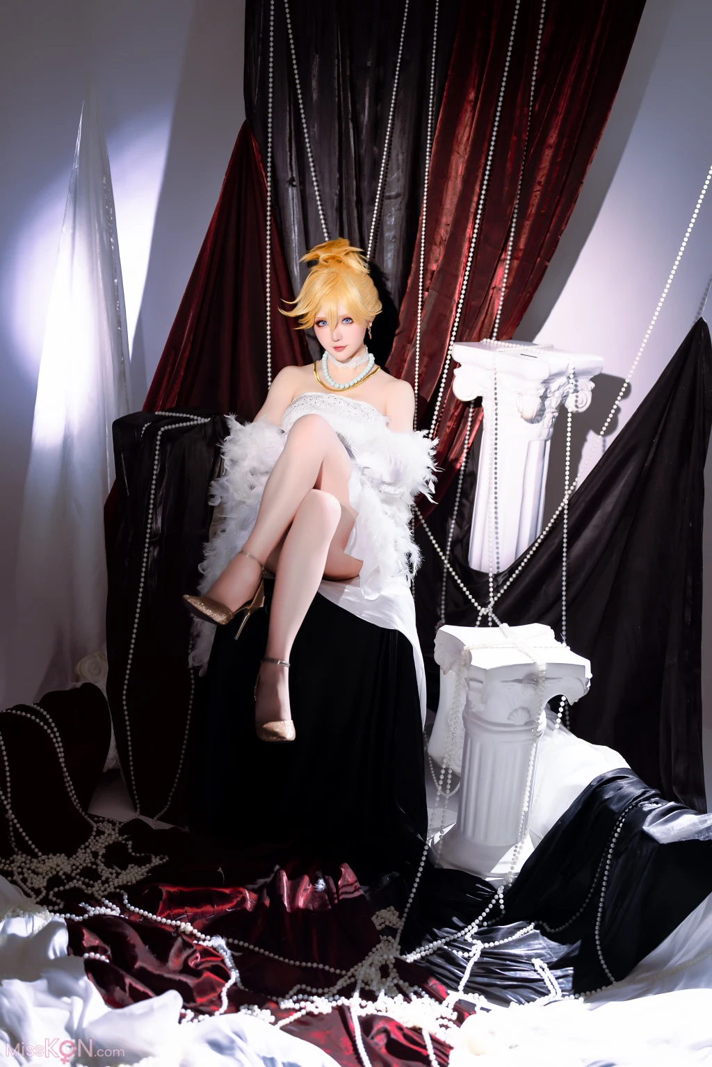 Coser@星之迟迟Hoshilily: 吊带袜天使-潘迪礼服 (45 photos + 1 video) – Page 3
