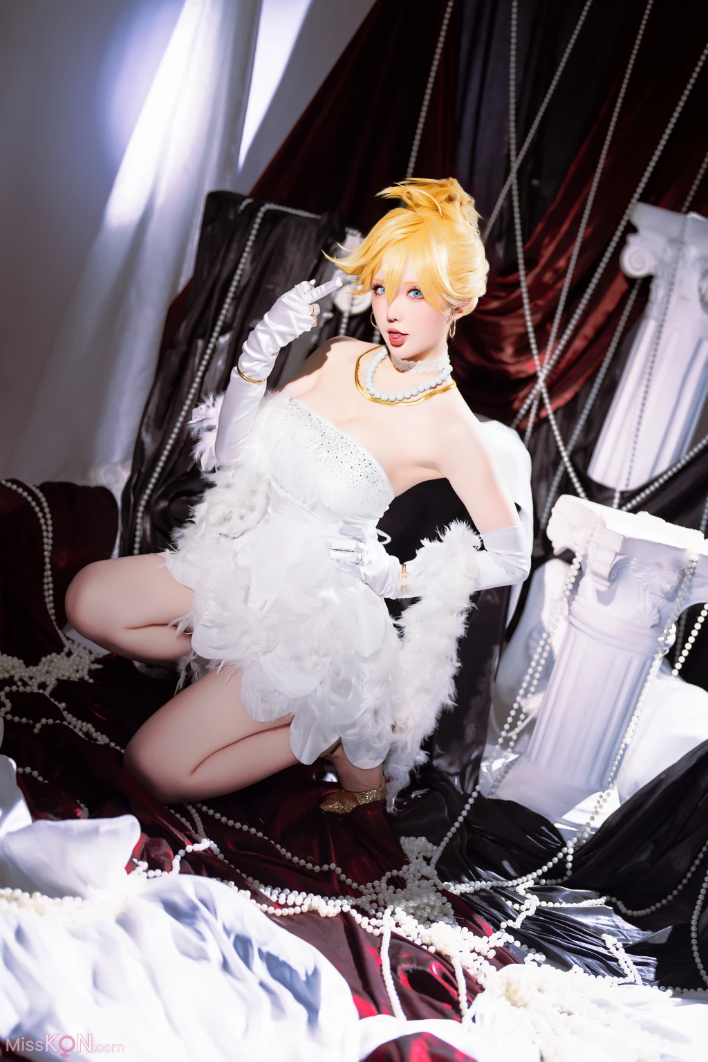 Coser@星之迟迟Hoshilily: 吊带袜天使-潘迪礼服 (45 photos + 1 video) – Page 3