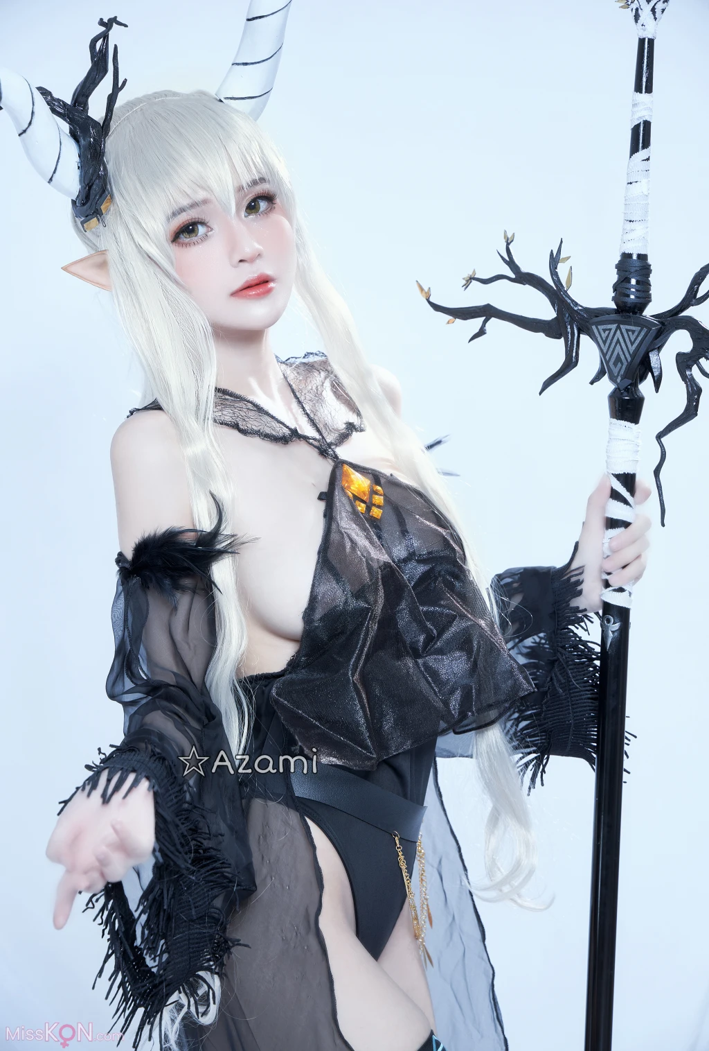 Coser@Azami: 闪灵 (15 photos)