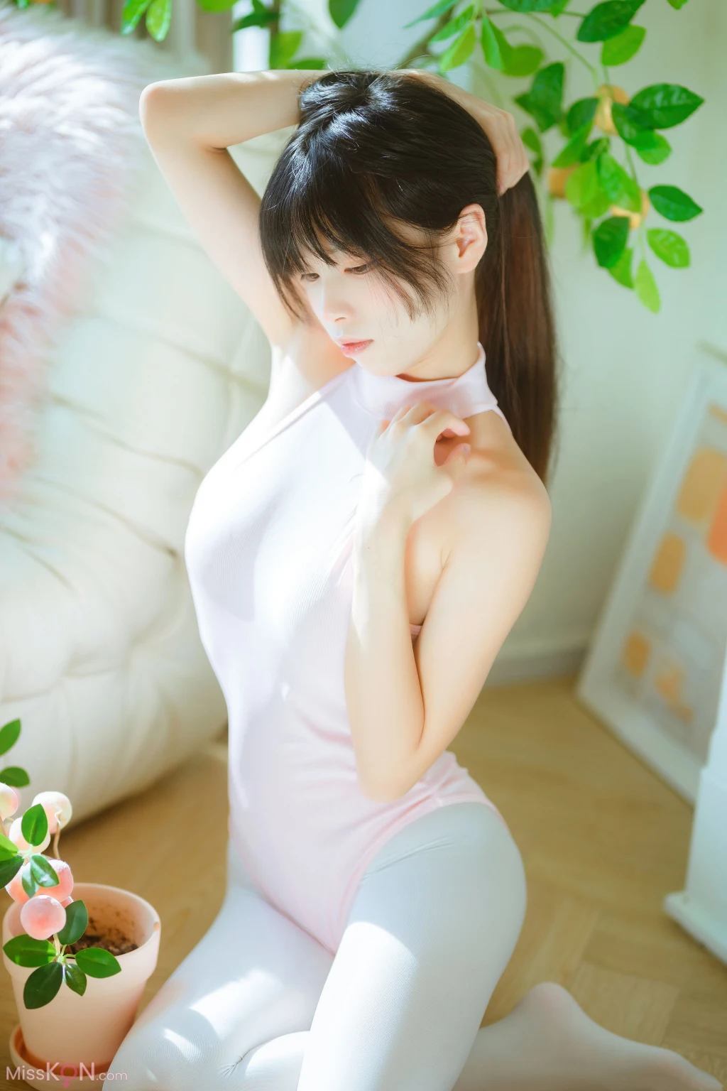 Coser@三無人型: 白丝桃子 (60 photos) – Page 2