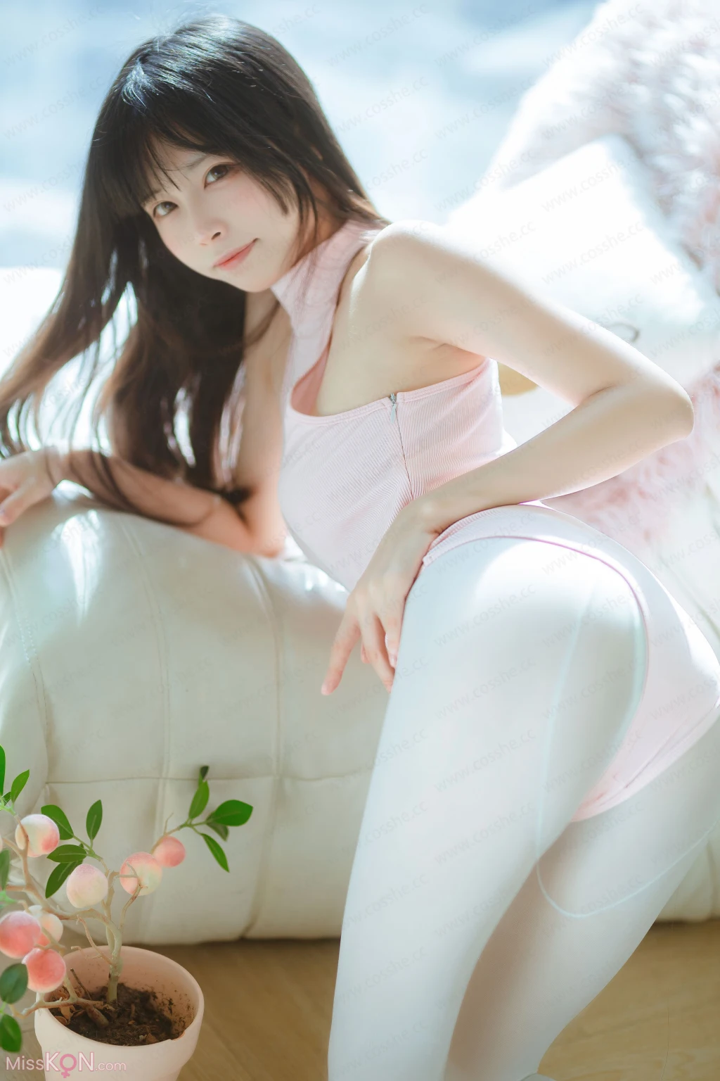Coser@三無人型: 白丝桃子 (60 photos) – Page 4