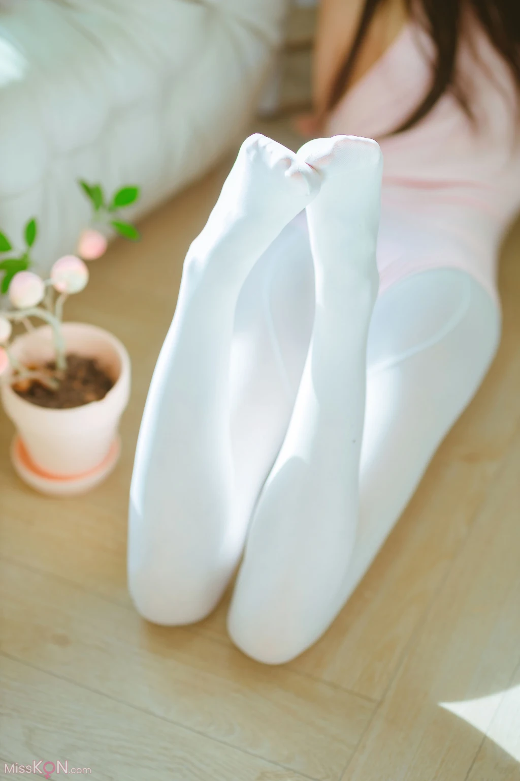 Coser@三無人型: 白丝桃子 (60 photos) – Page 5