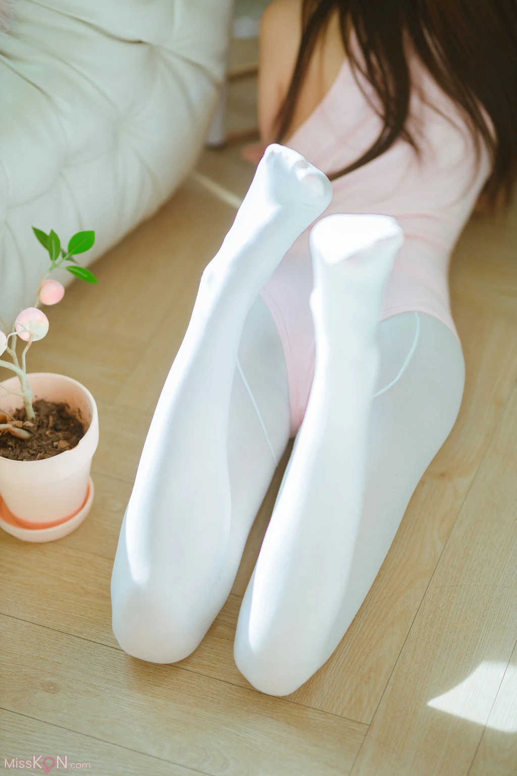 Coser@三無人型: 白丝桃子 (60 photos) – Page 5