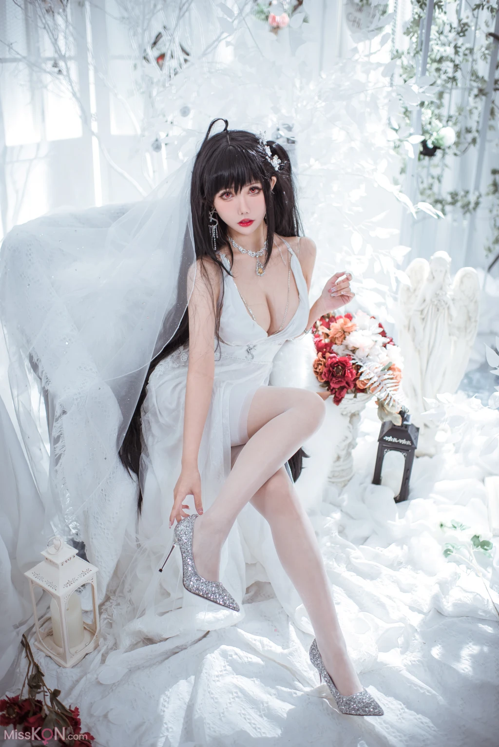 Coser@仙女月: 大凤纯白婚纱 (30 photos)