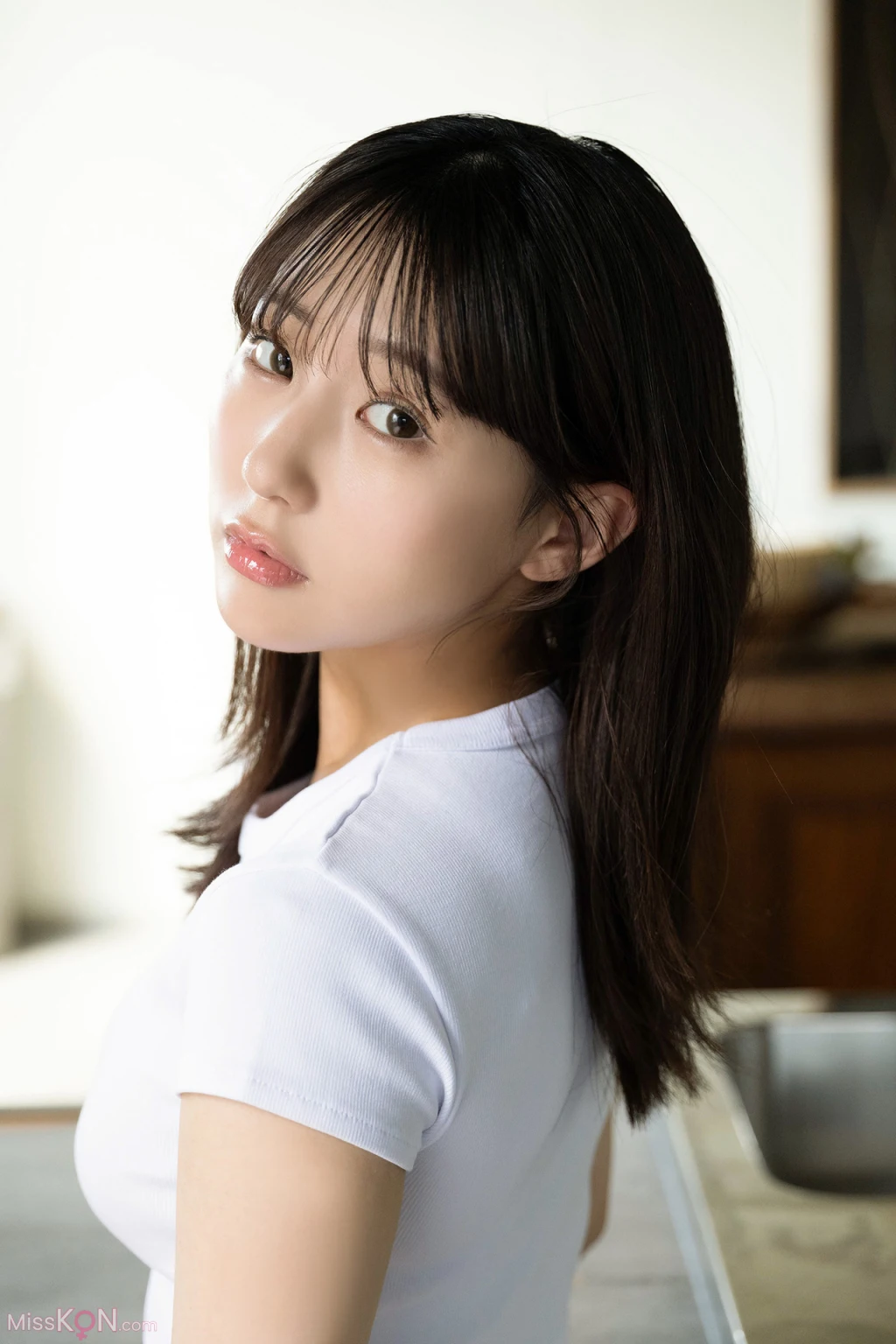 [JP] Miku Tanaka (田中美久): 君が輝けるとき (96 photos)
