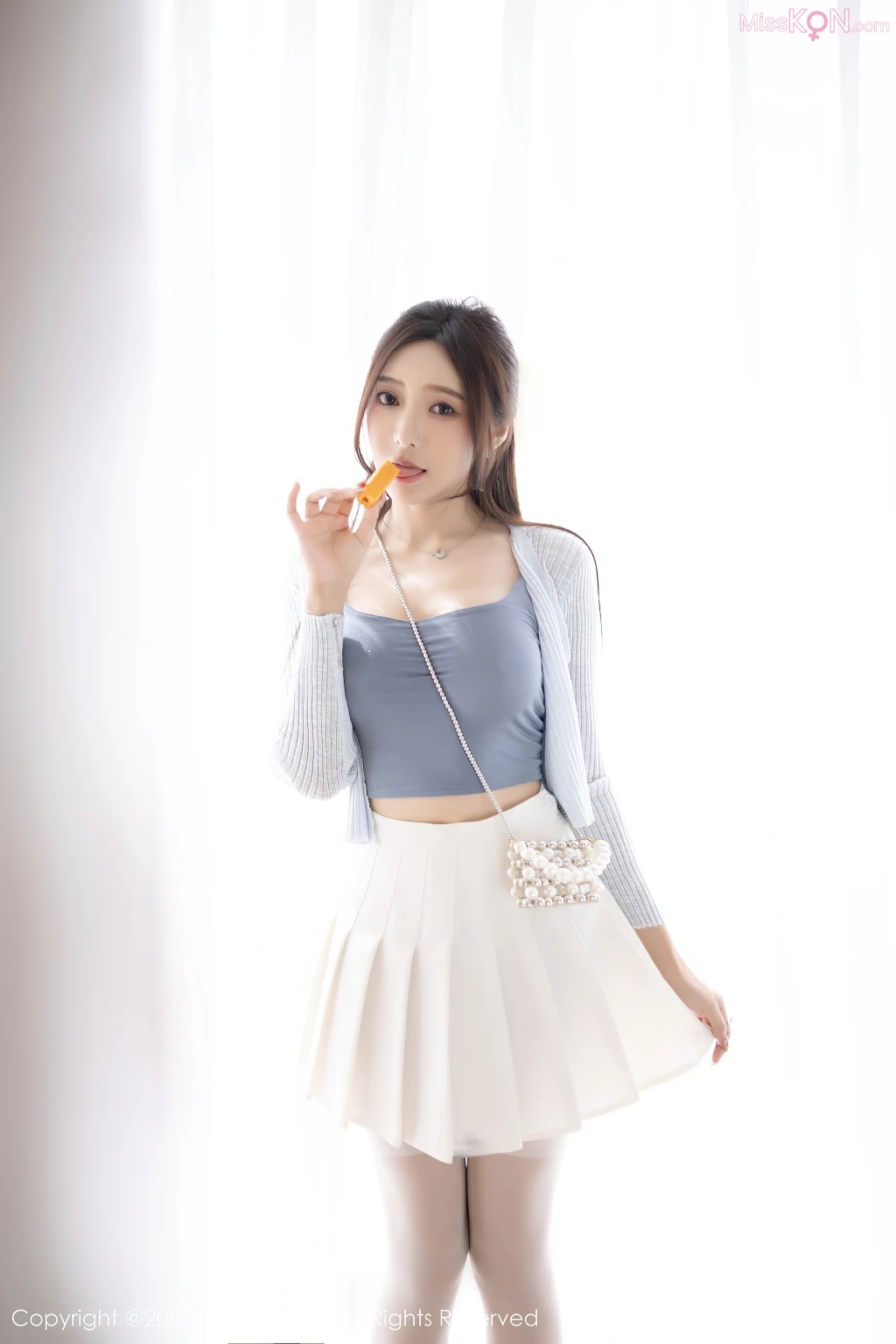 XIUREN No.7515 – 7524 (751 photos)