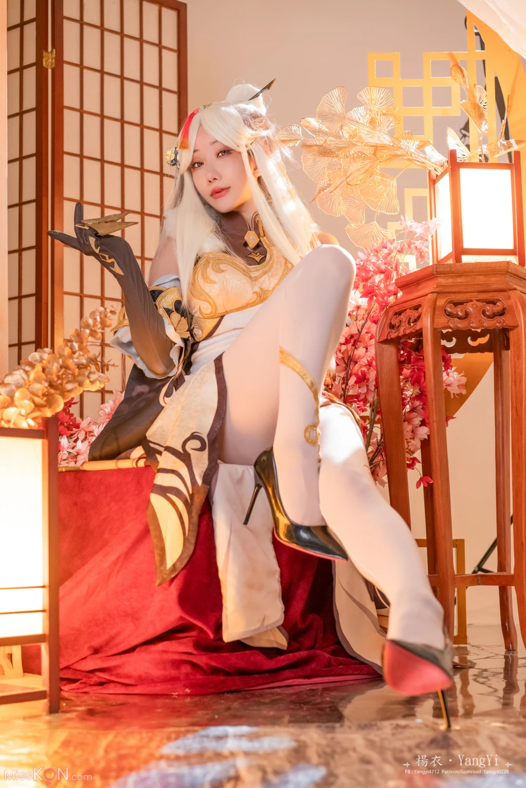 Coser@楊衣Yangyi: 凝光 (58 photos) – Page 2