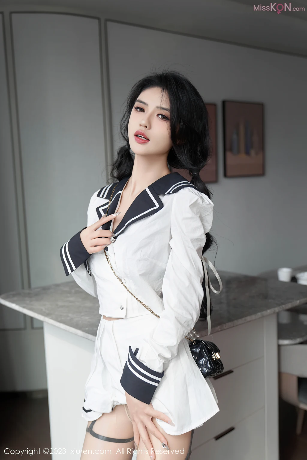 XIUREN No.7525 – 7534 (723 photos)