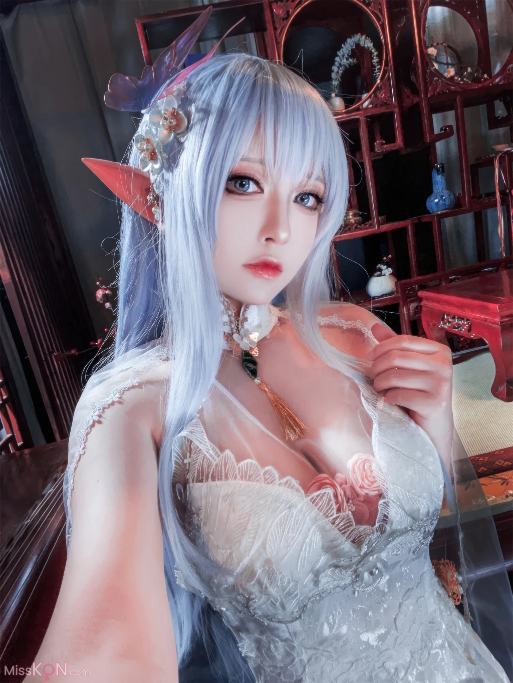 Coser@半半子: 碧蓝航线 阿尔比恩旗袍 (47 photos )