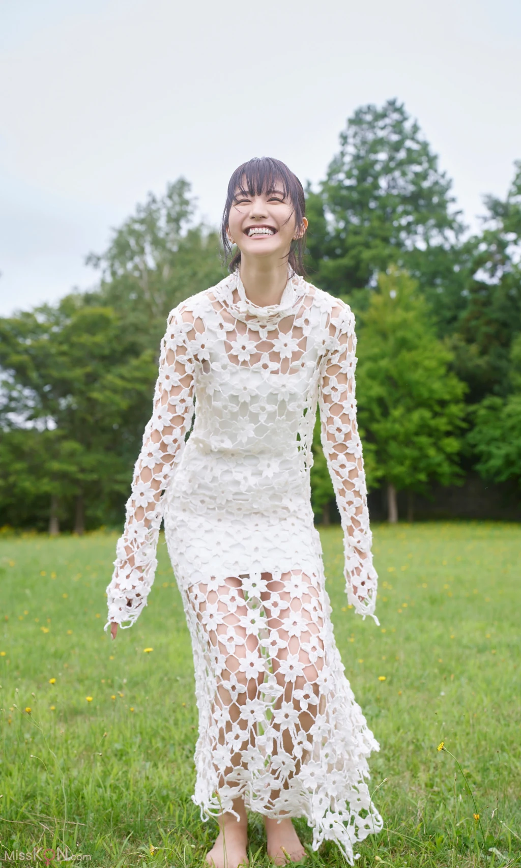 [JP] Mizuho Habu (土生瑞穂): 写真集「New World」 (週プレ PHOTO BOOK) (94 photos)