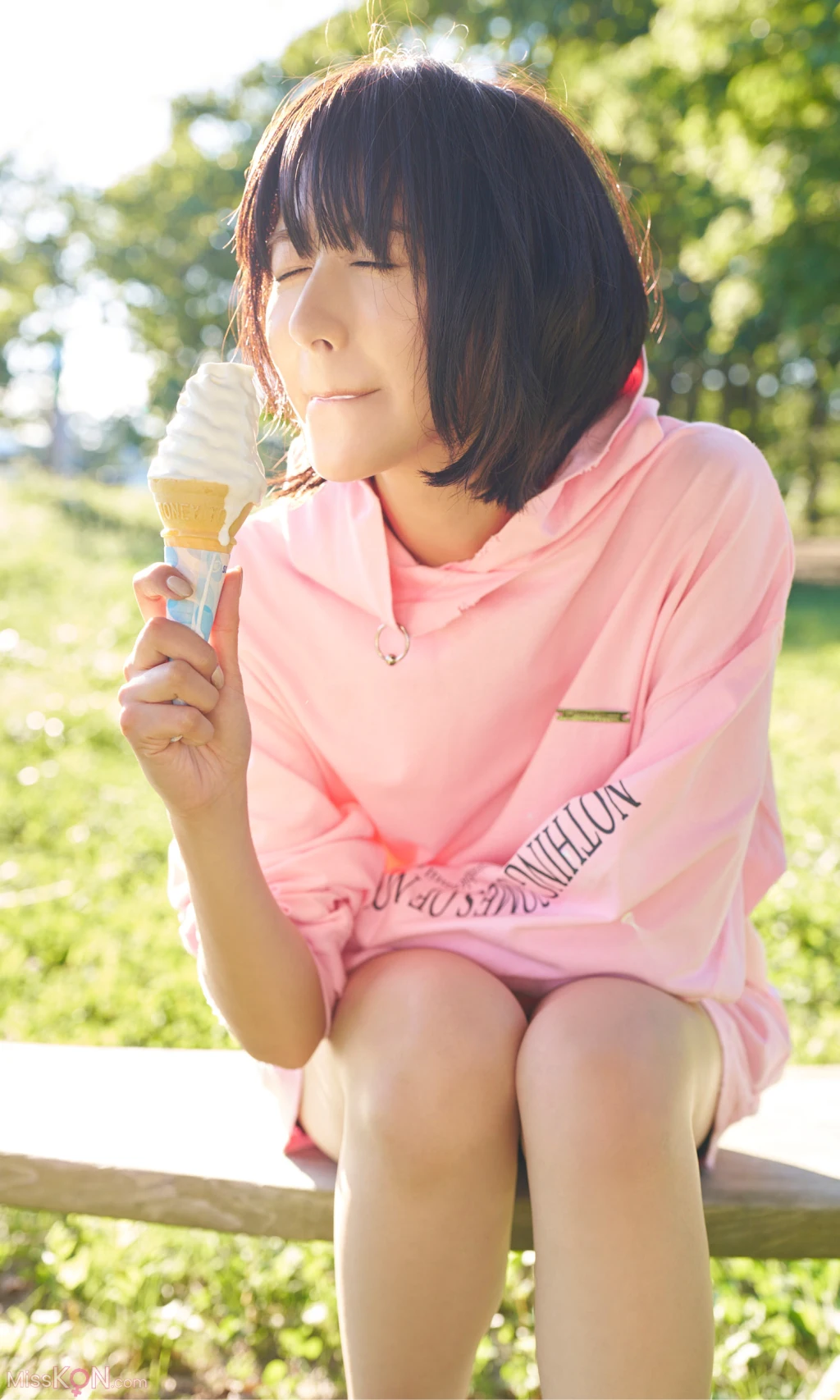 [JP] Mizuho Habu (土生瑞穂): 写真集「New World」 (週プレ PHOTO BOOK) (94 photos) – Page 2