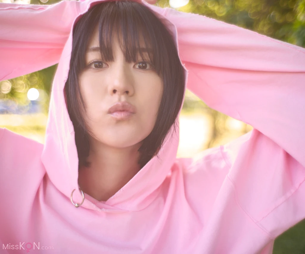 [JP] Mizuho Habu (土生瑞穂): 写真集「New World」 (週プレ PHOTO BOOK) (94 photos) – Page 2