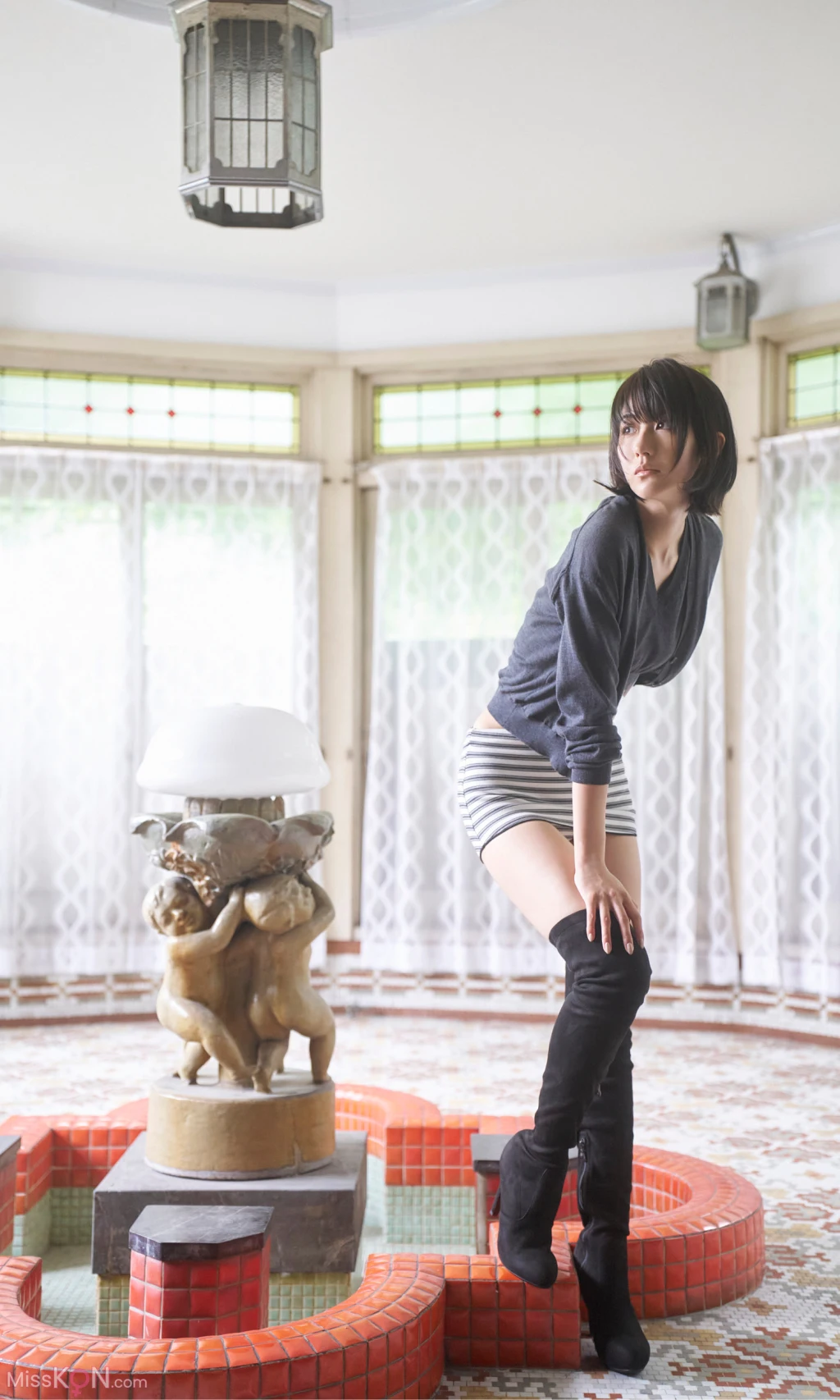[JP] Mizuho Habu (土生瑞穂): 写真集「New World」 (週プレ PHOTO BOOK) (94 photos) – Page 4
