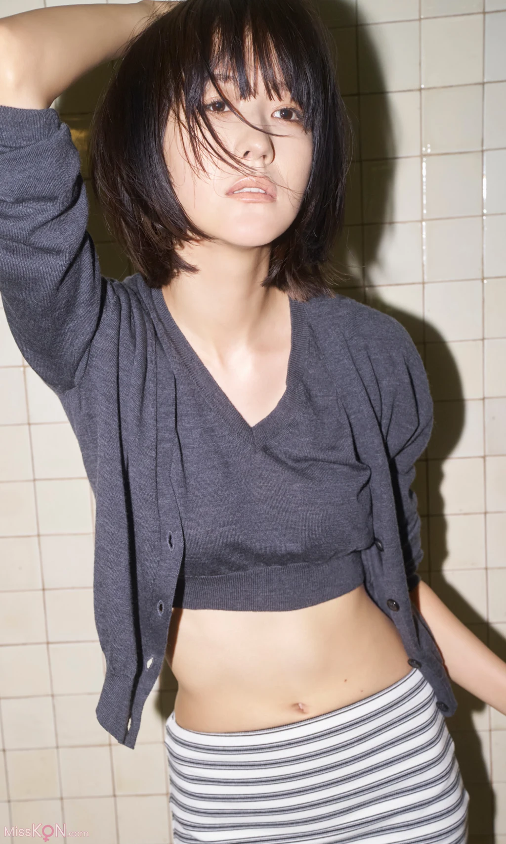 [JP] Mizuho Habu (土生瑞穂): 写真集「New World」 (週プレ PHOTO BOOK) (94 photos) – Page 4